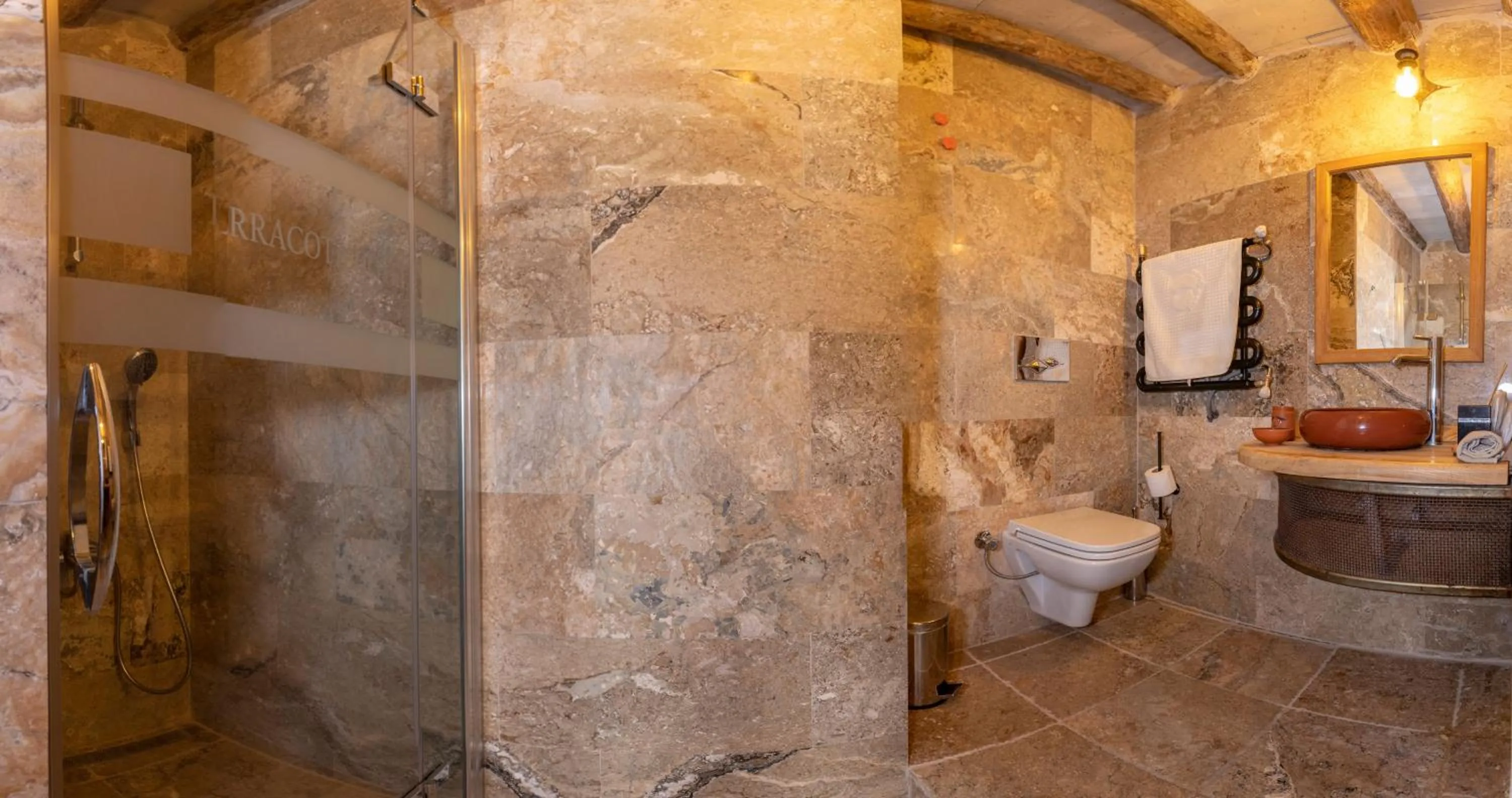 Bathroom in terracota hotel