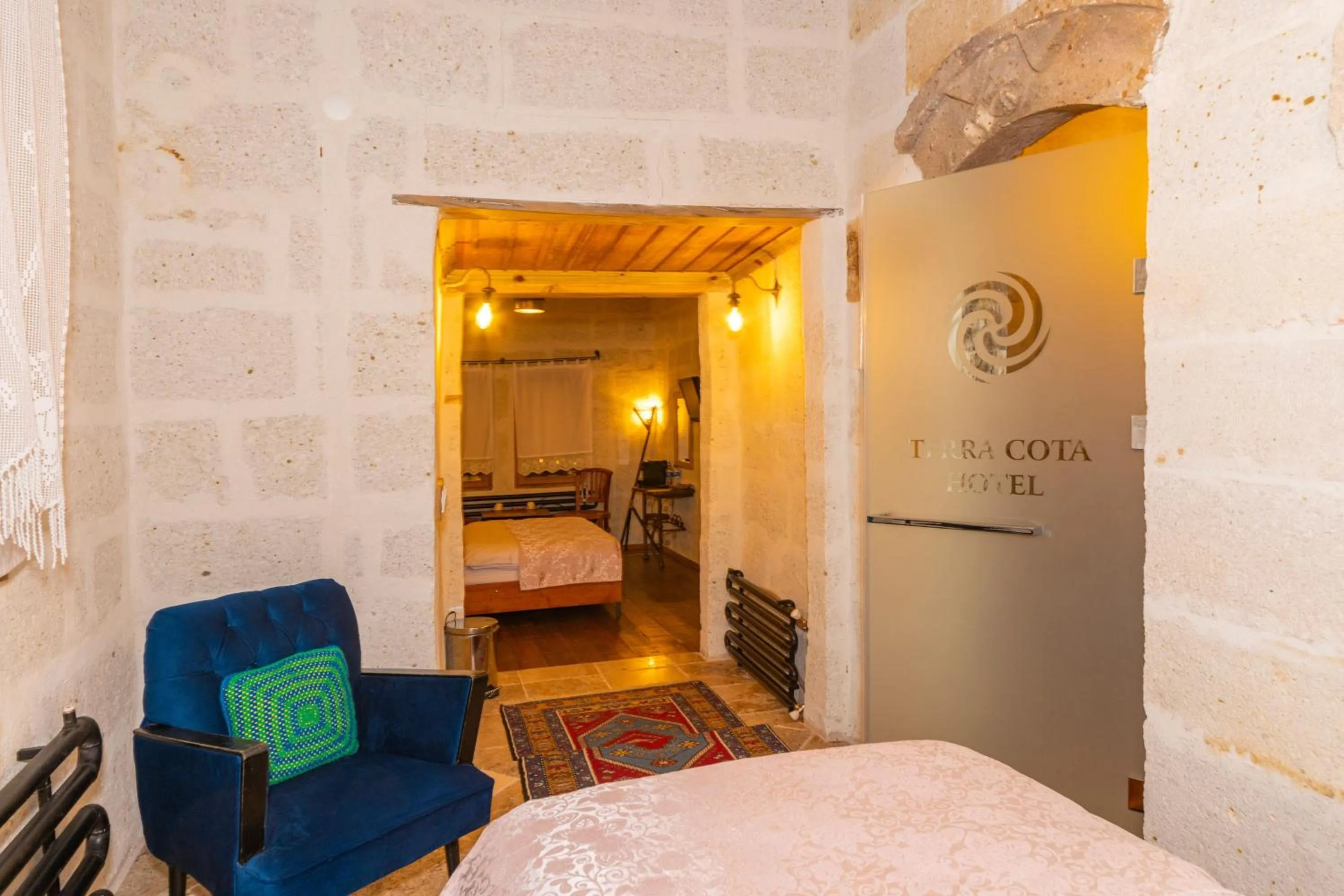 Photo of the whole room, Bed in terracota hotel