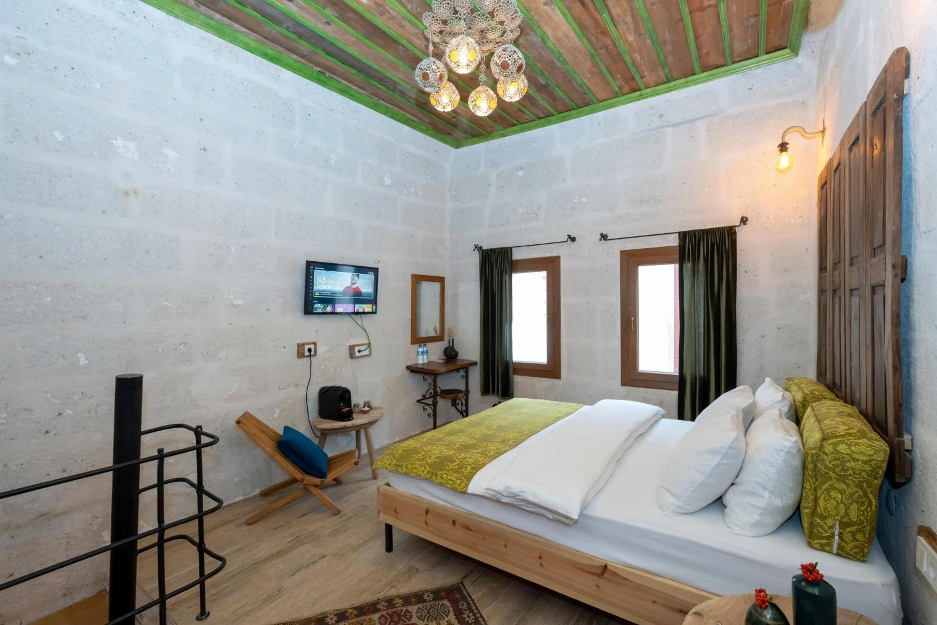 Photo of the whole room, Bed in terracota hotel