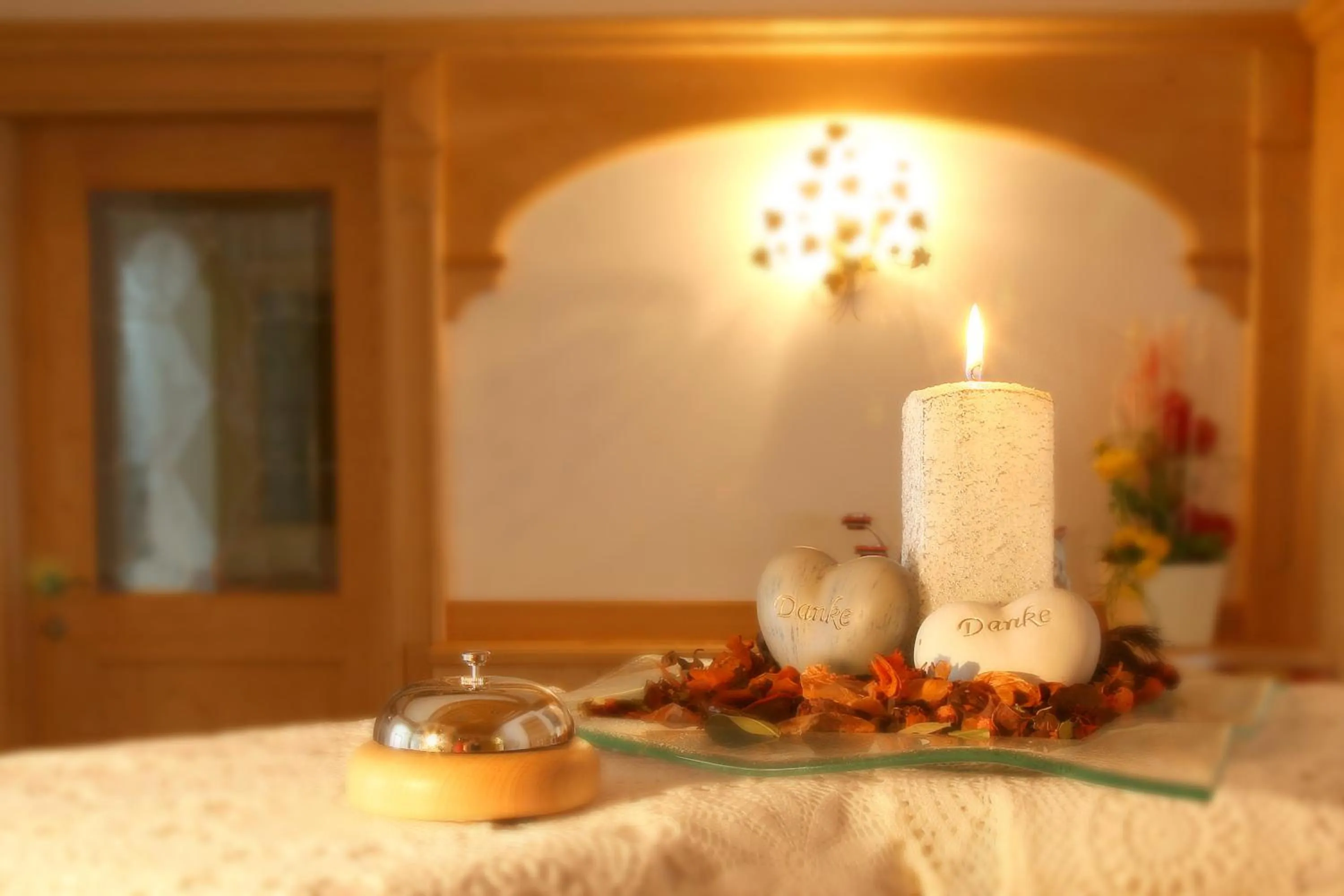 Decorative detail, Bed in Garnì Prà Fiorì