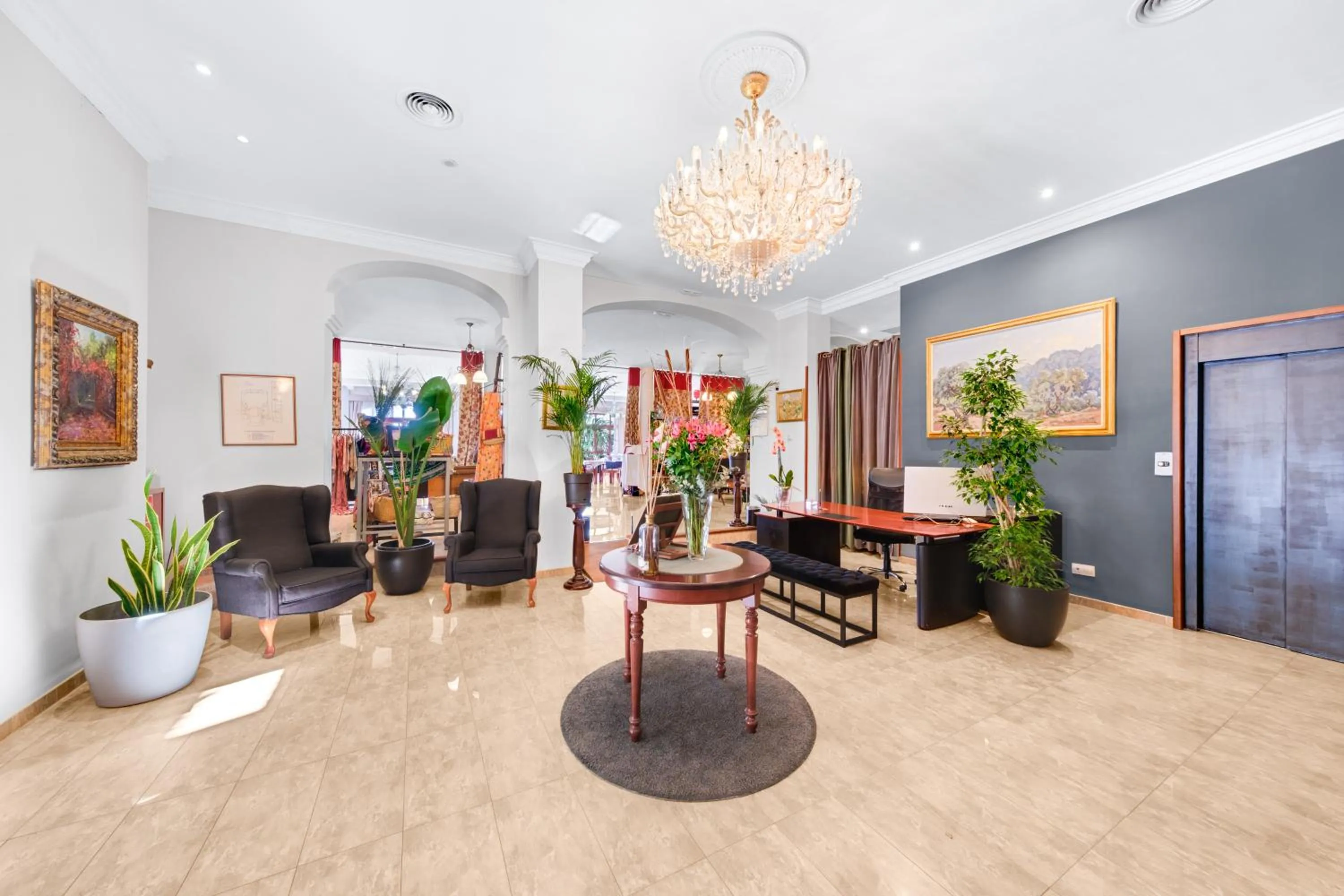 Lobby or reception in Hotel Ciutat Jardi