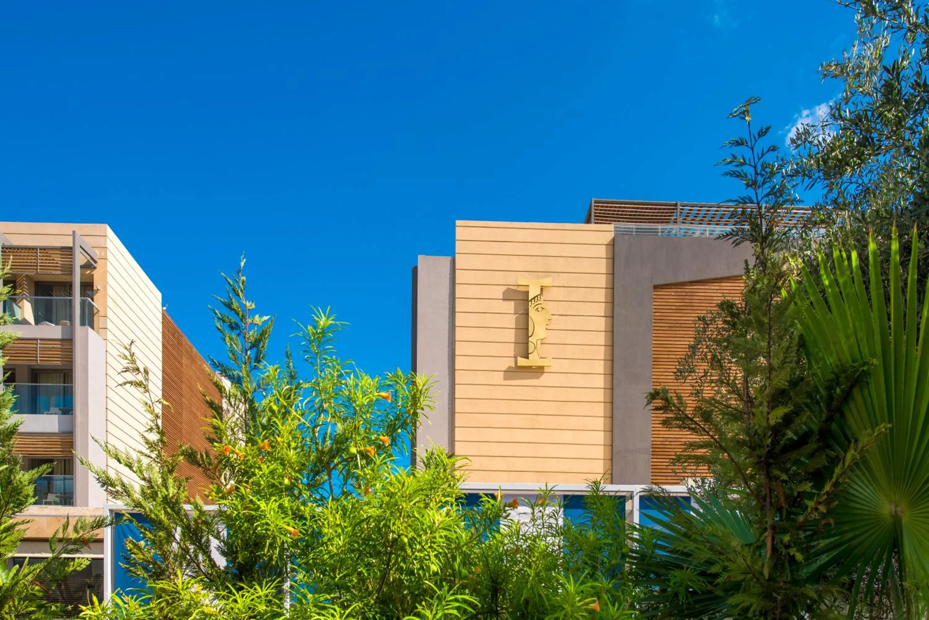 Property building in I Resort Beach Hotel & Spa