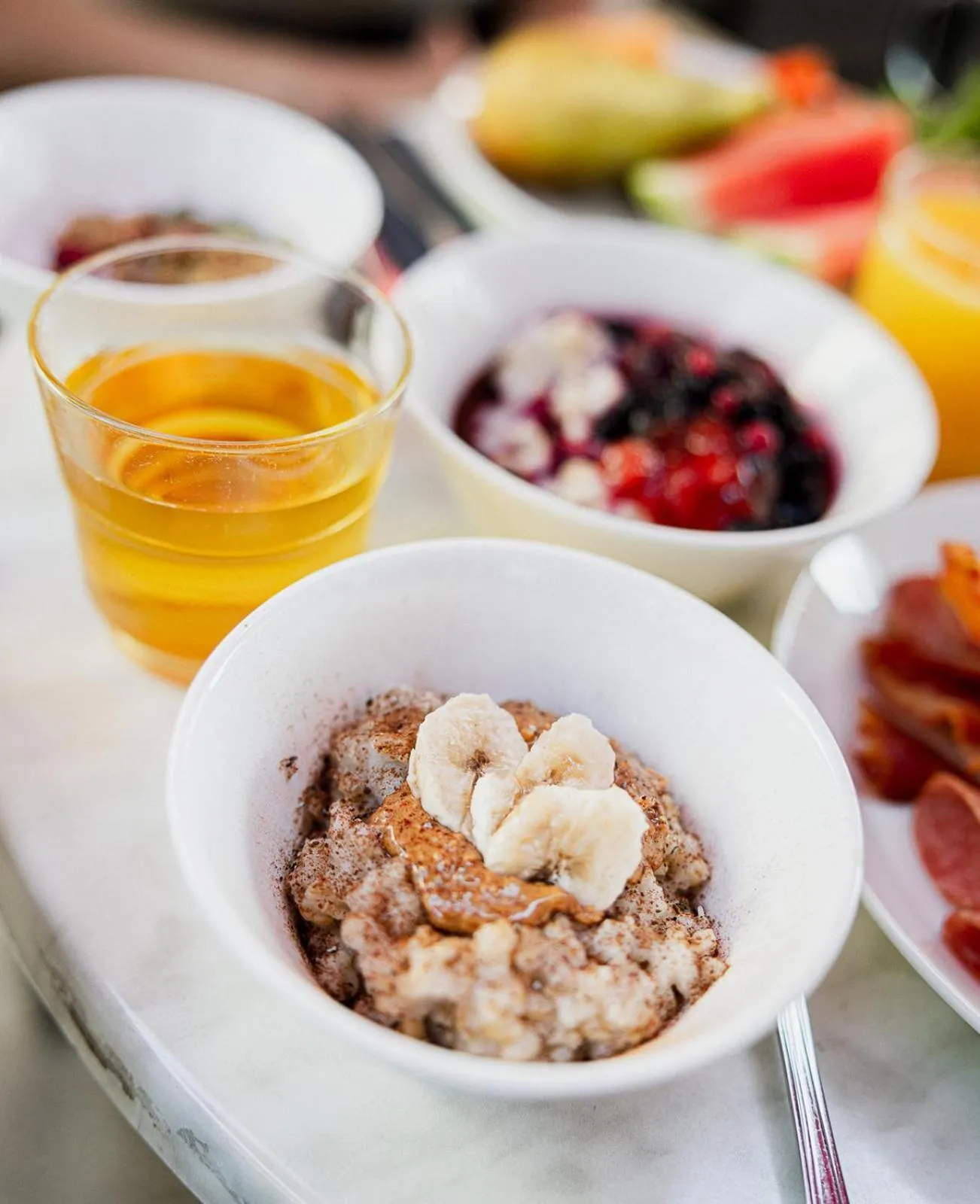 Food and drinks in Hotel Emilia