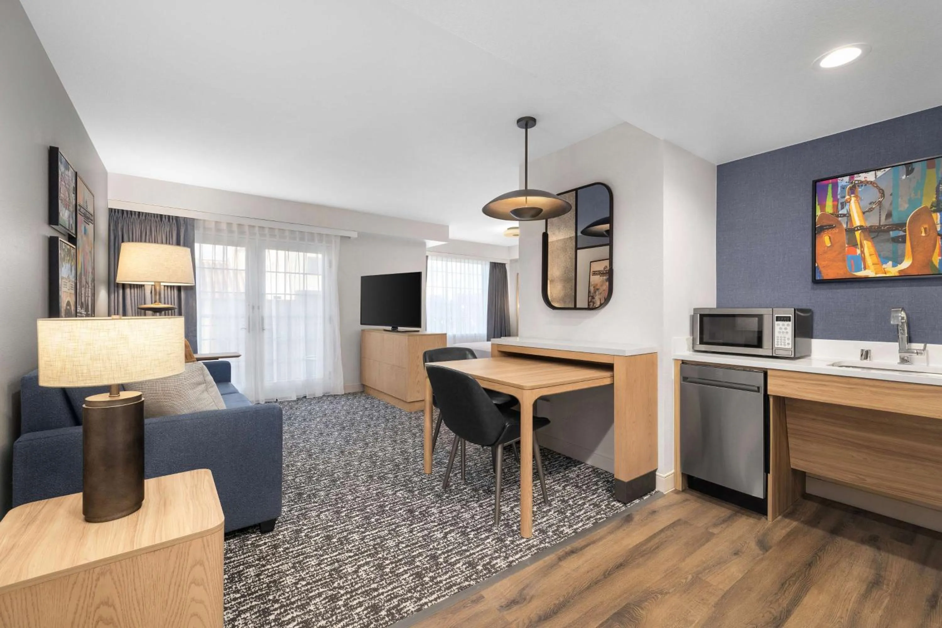 Living room in Homewood Suites by Hilton San Diego Airport-Liberty Station
