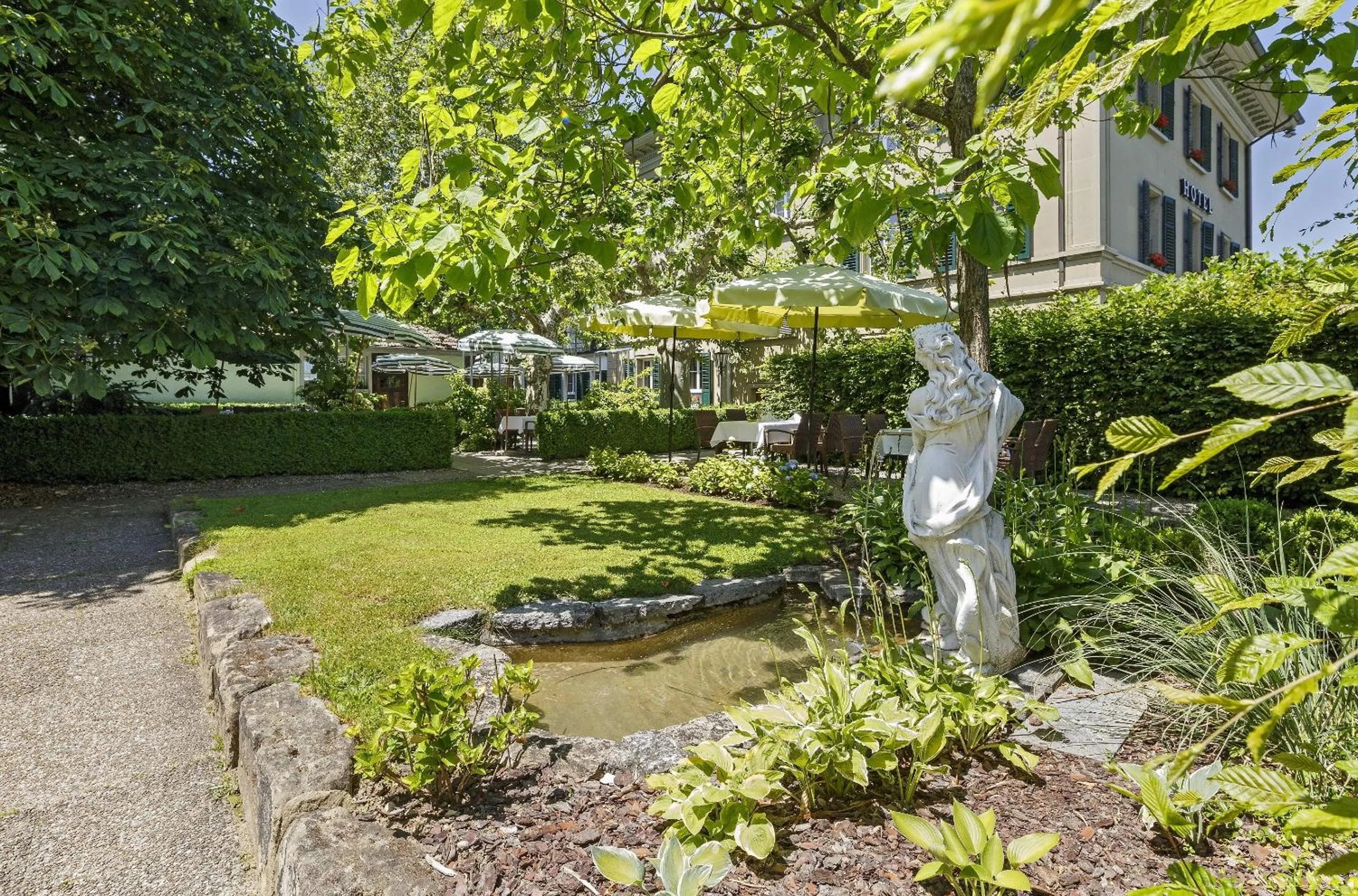 Facade/entrance in Hotel Landgasthof Schönbühl
