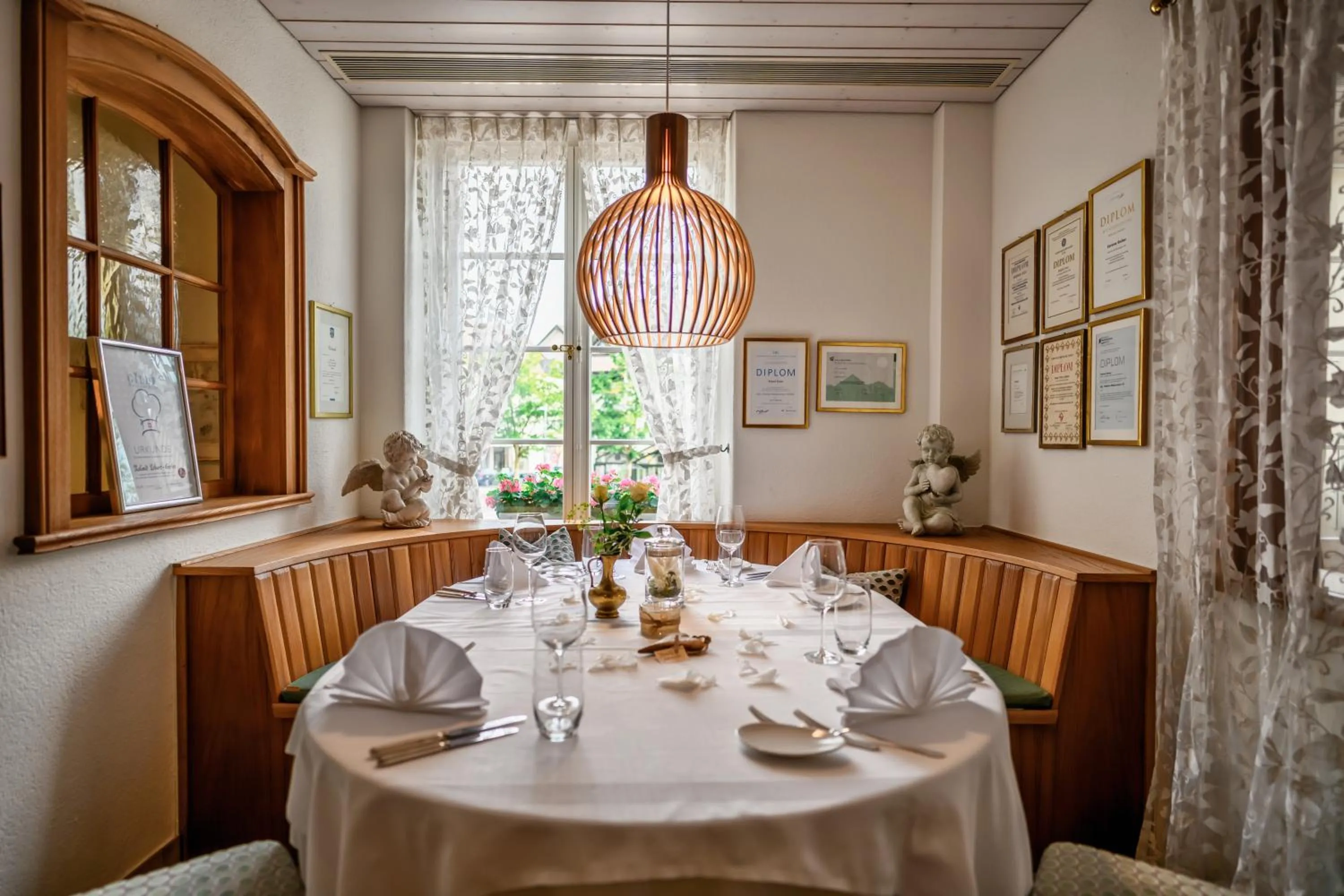 Restaurant/places to eat in Hotel Landgasthof Schönbühl