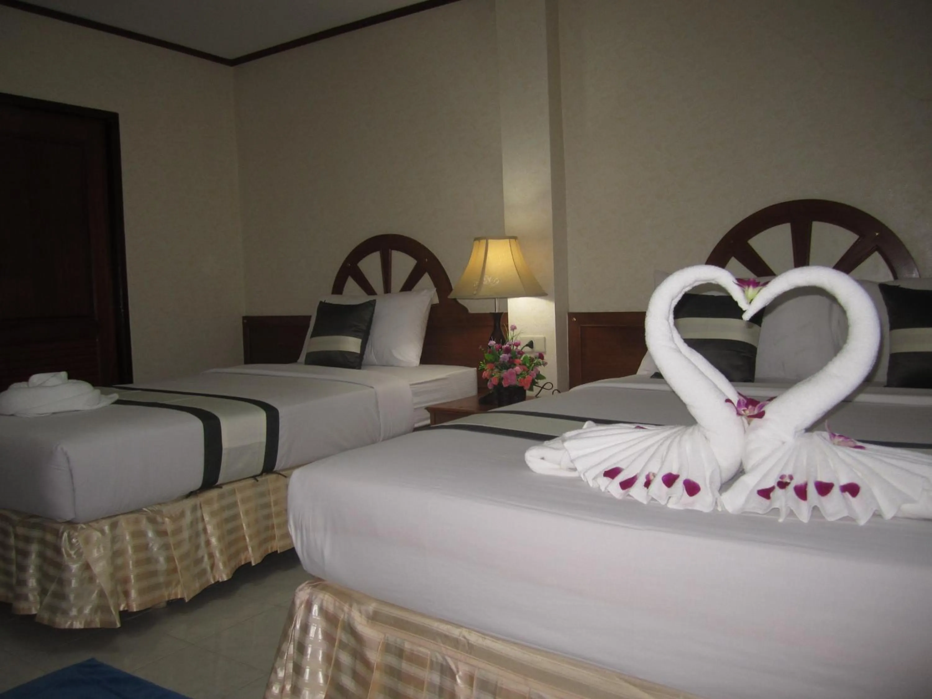 Bed in Natacha Hotel