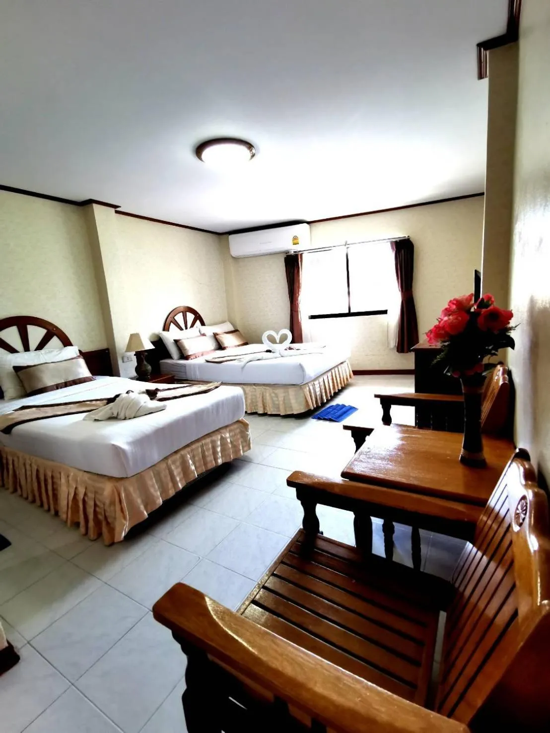 Bed in Natacha Hotel