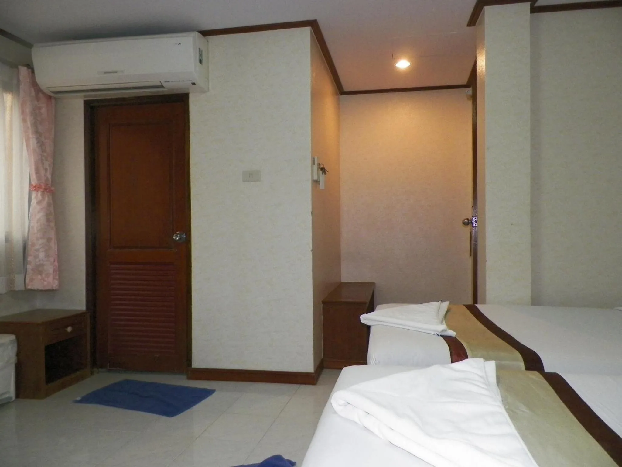 Bed in Natacha Hotel