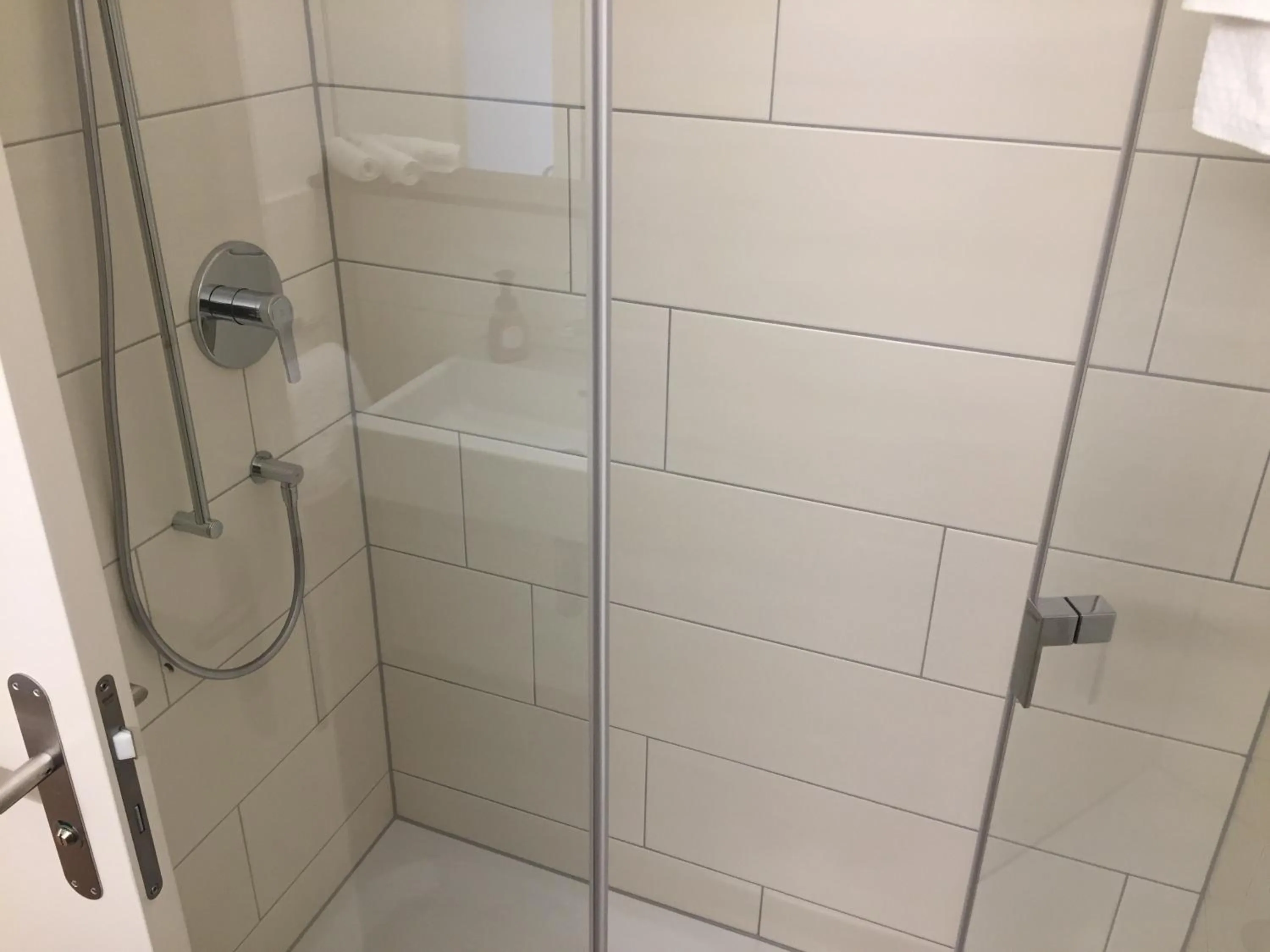 Shower in Gasthof National