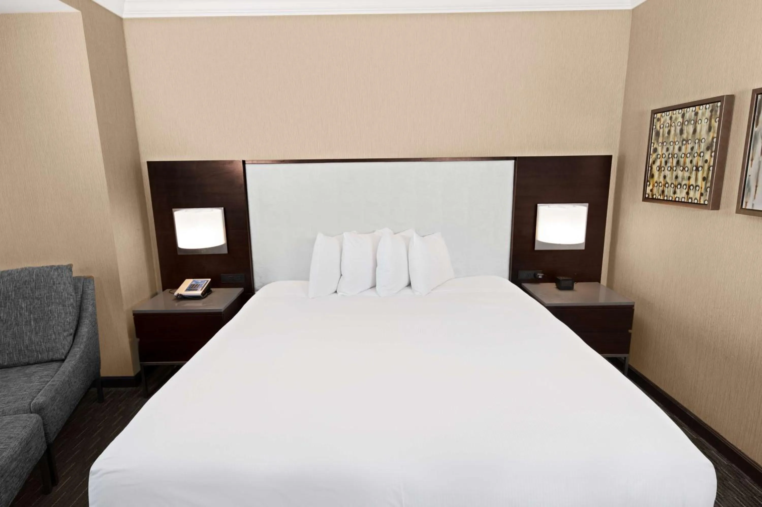 Bed in Hilton San Francisco Union Square