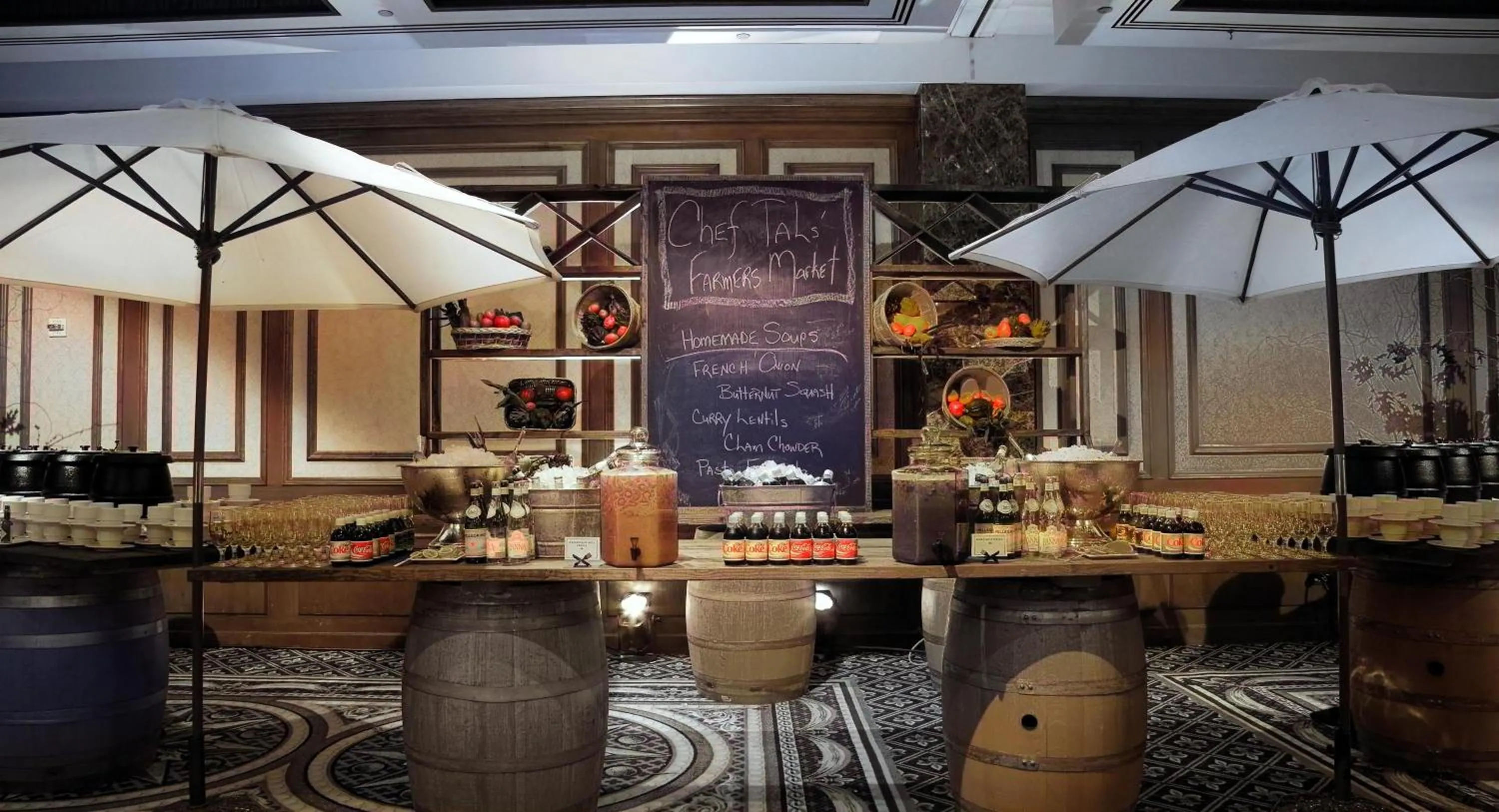 Dining area in Hilton San Francisco Union Square