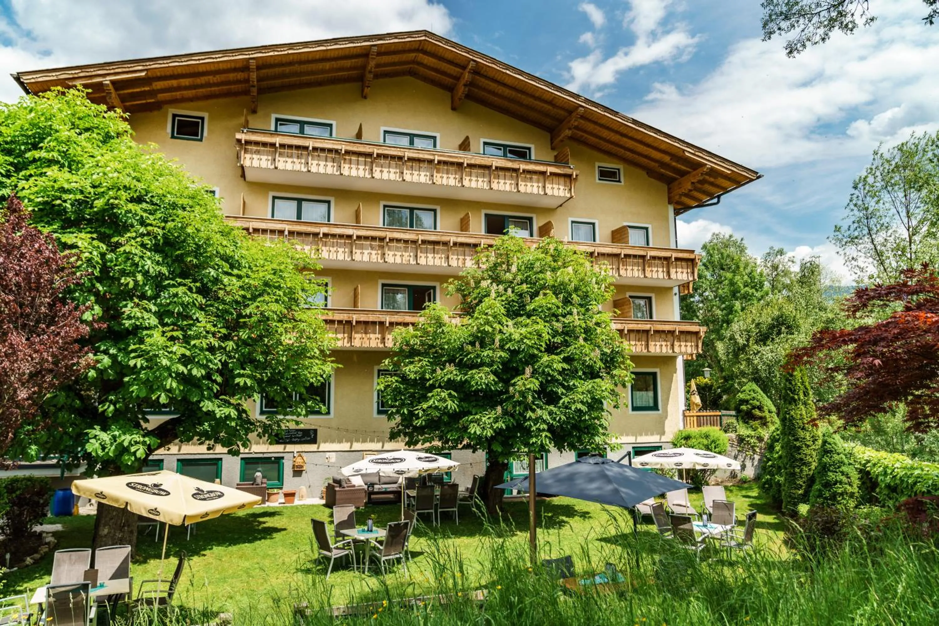 Garden view in Sport & Familienhotel Bärenwirt