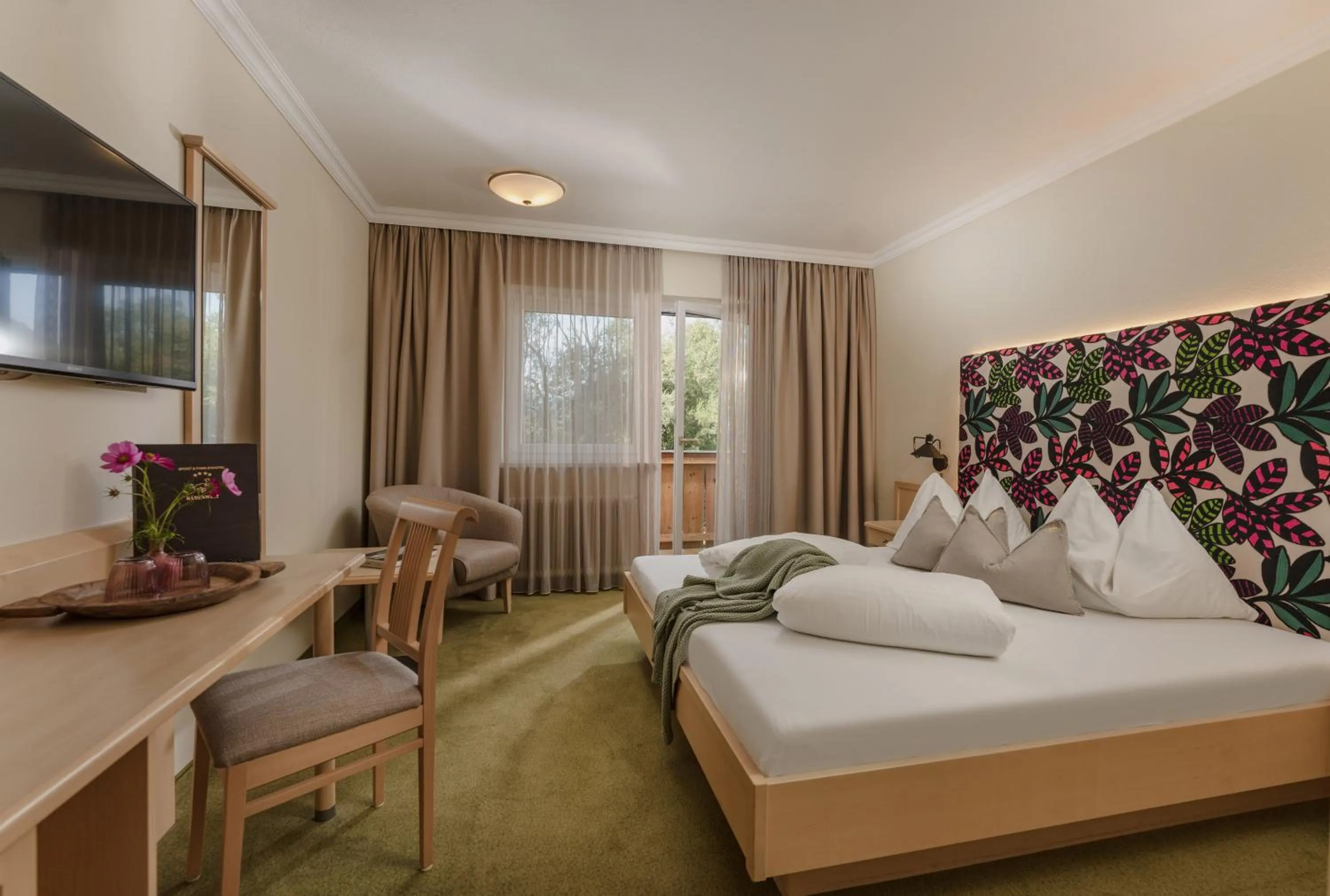 Photo of the whole room, Bed in Sport & Familienhotel Bärenwirt