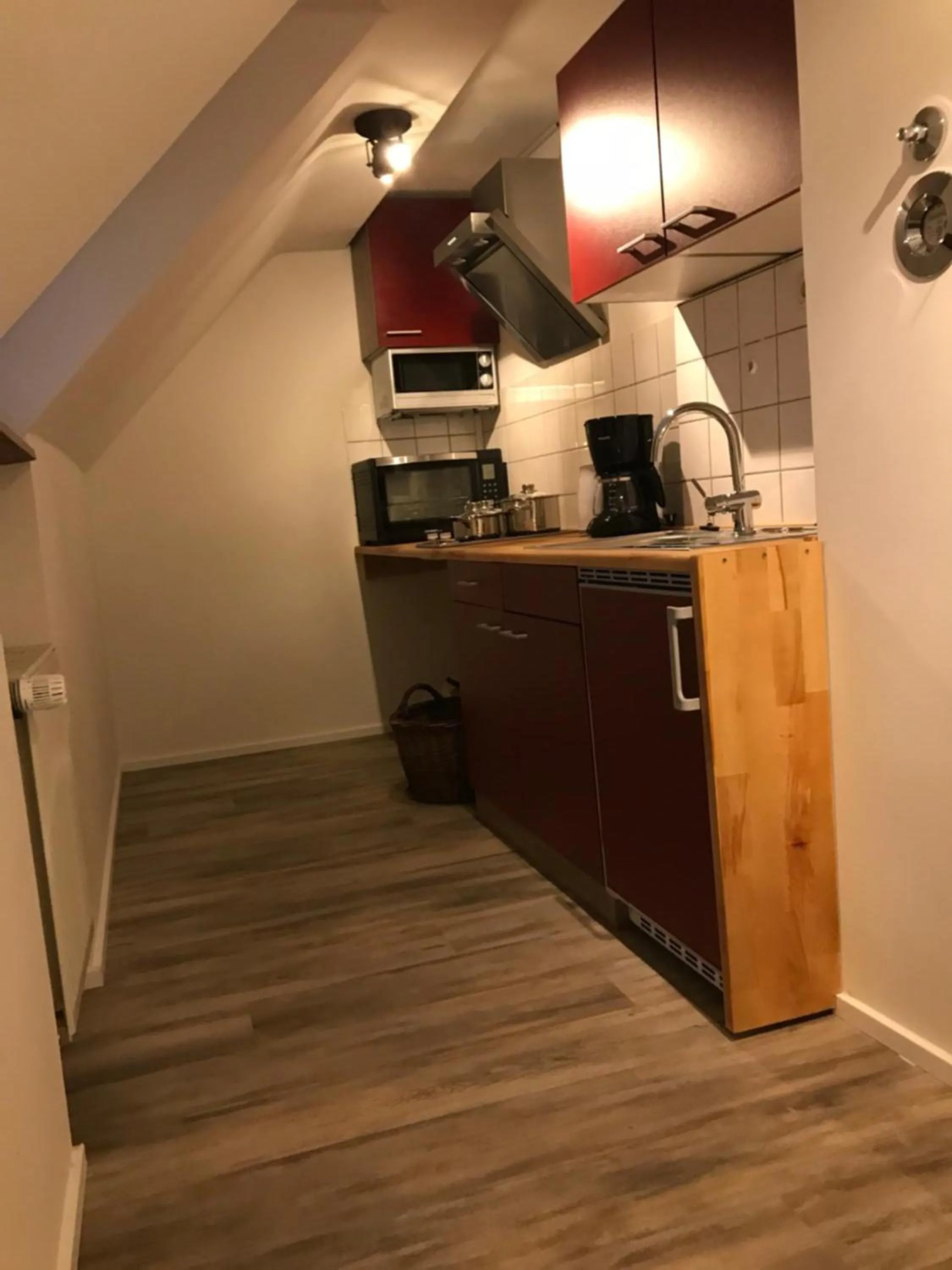 Kitchen or kitchenette in Schloß Auerbach Kleine Ferienwohnung
