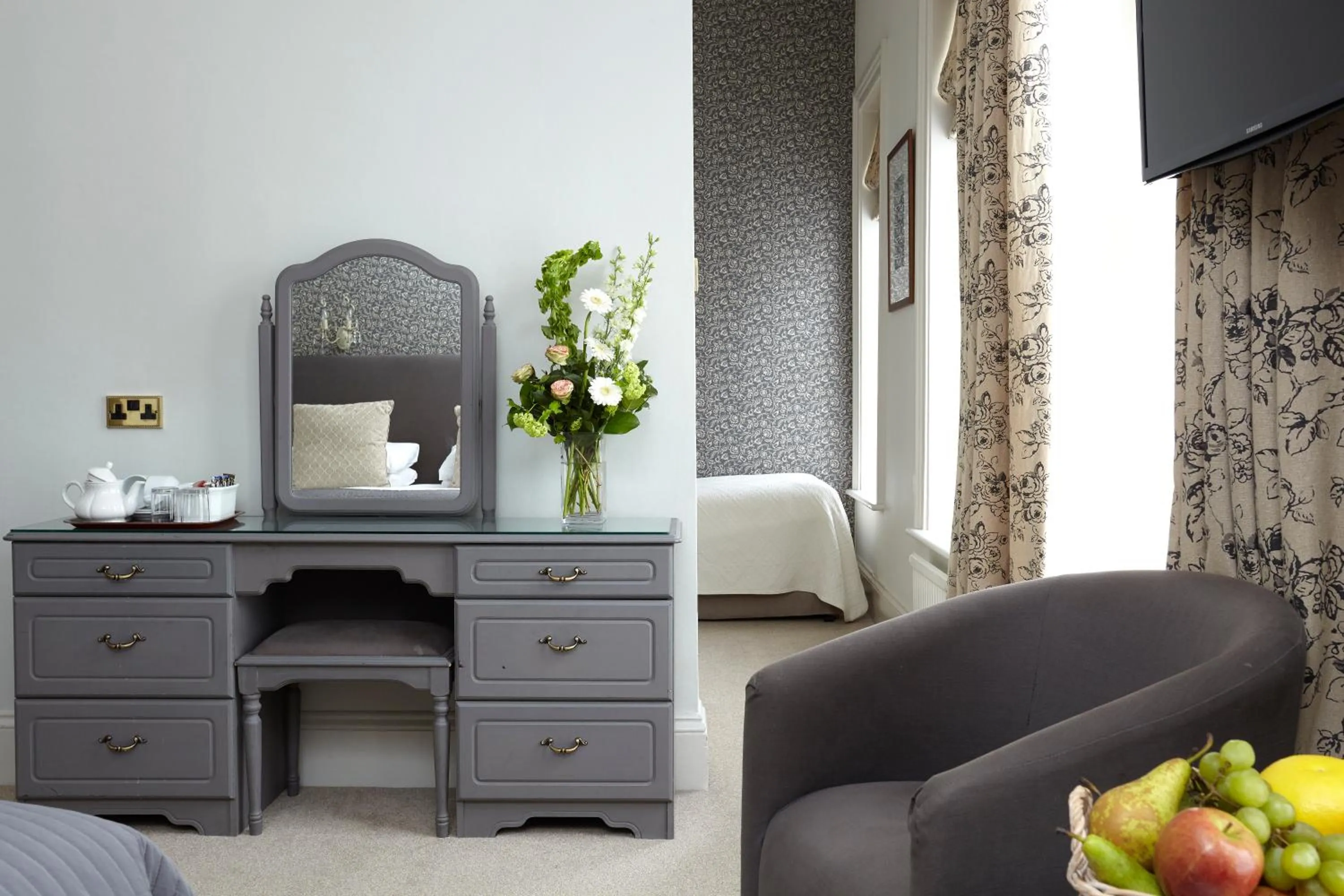 Bed in The Royal Hotel