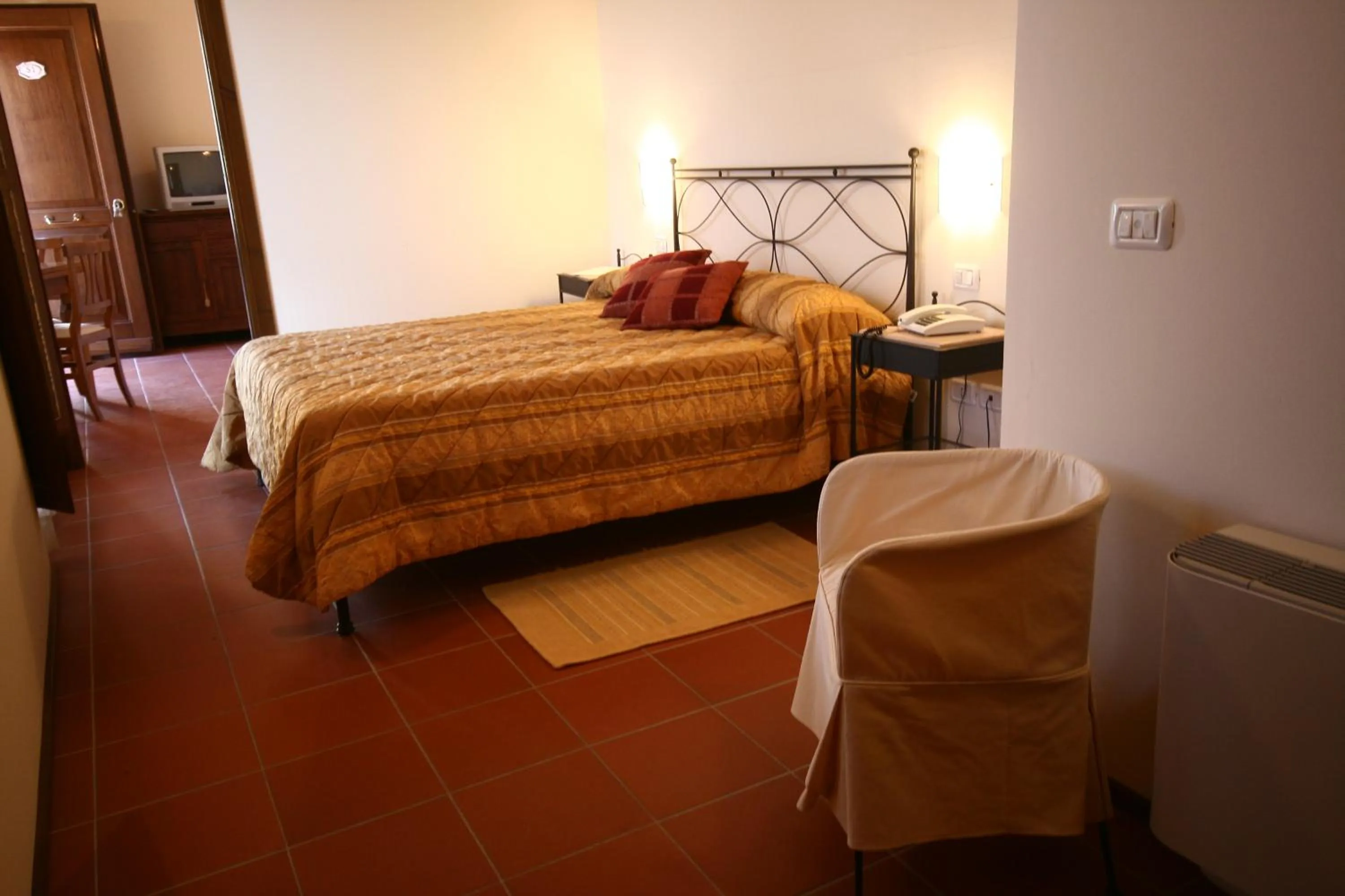 Bed in Casa Oliva borgo del Benessere delle Marche
