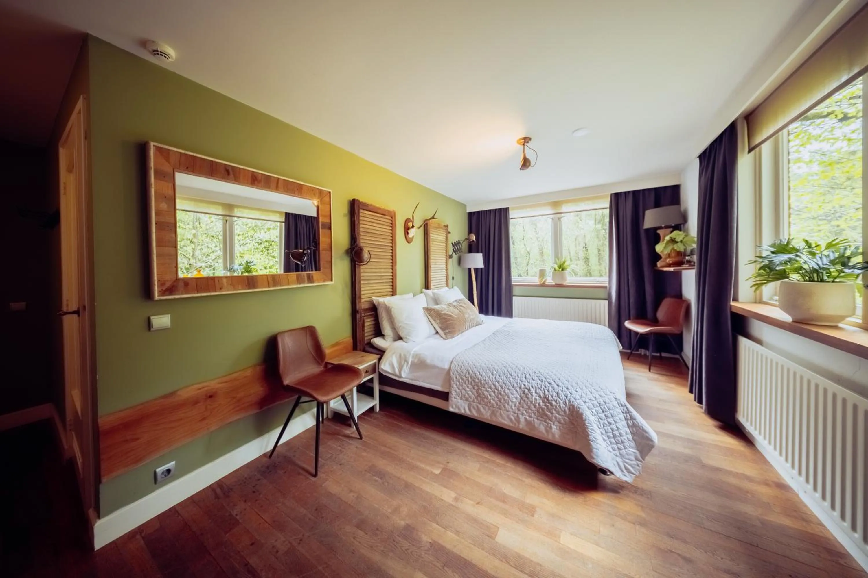 Bed in Hotel & Restaurant Meneer Van Eijck