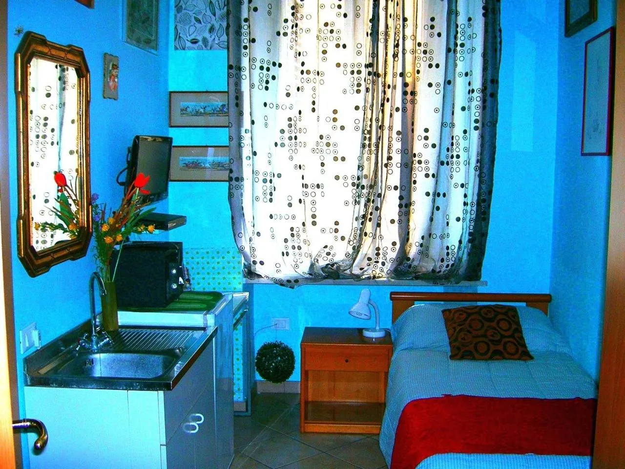 Photo of the whole room in B&B Cappellini