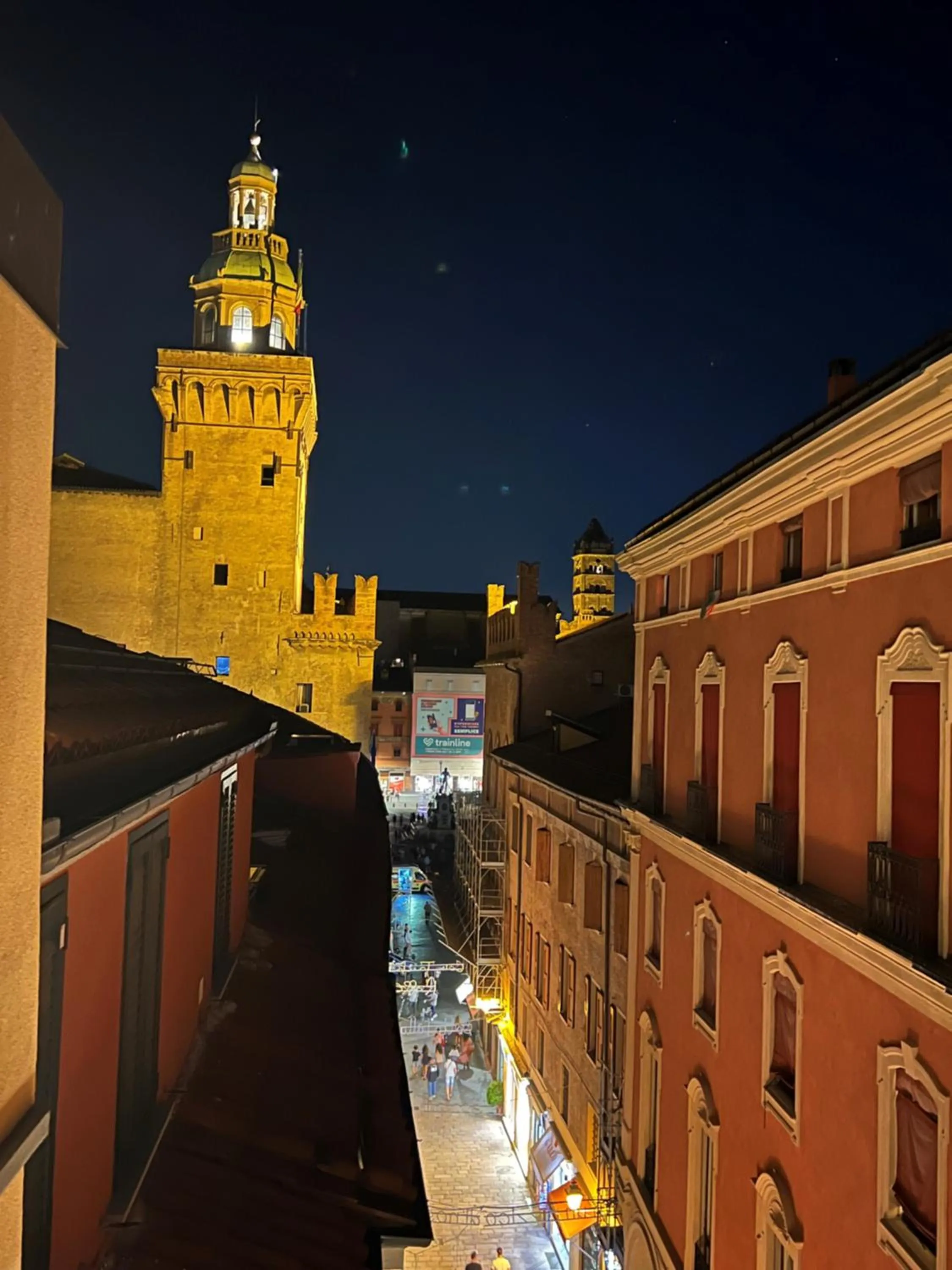 Property building in Hotel Roma