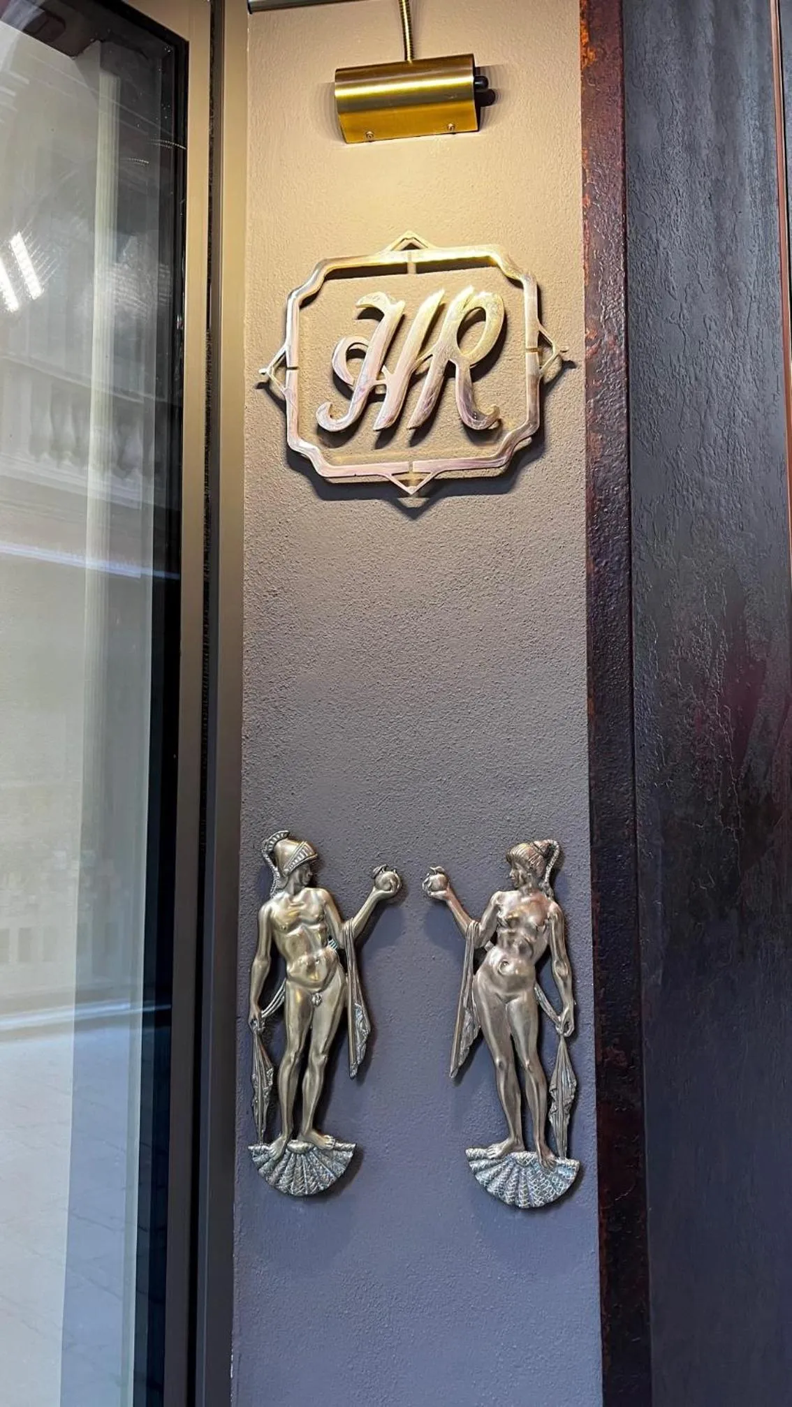 Property building in Hotel Roma