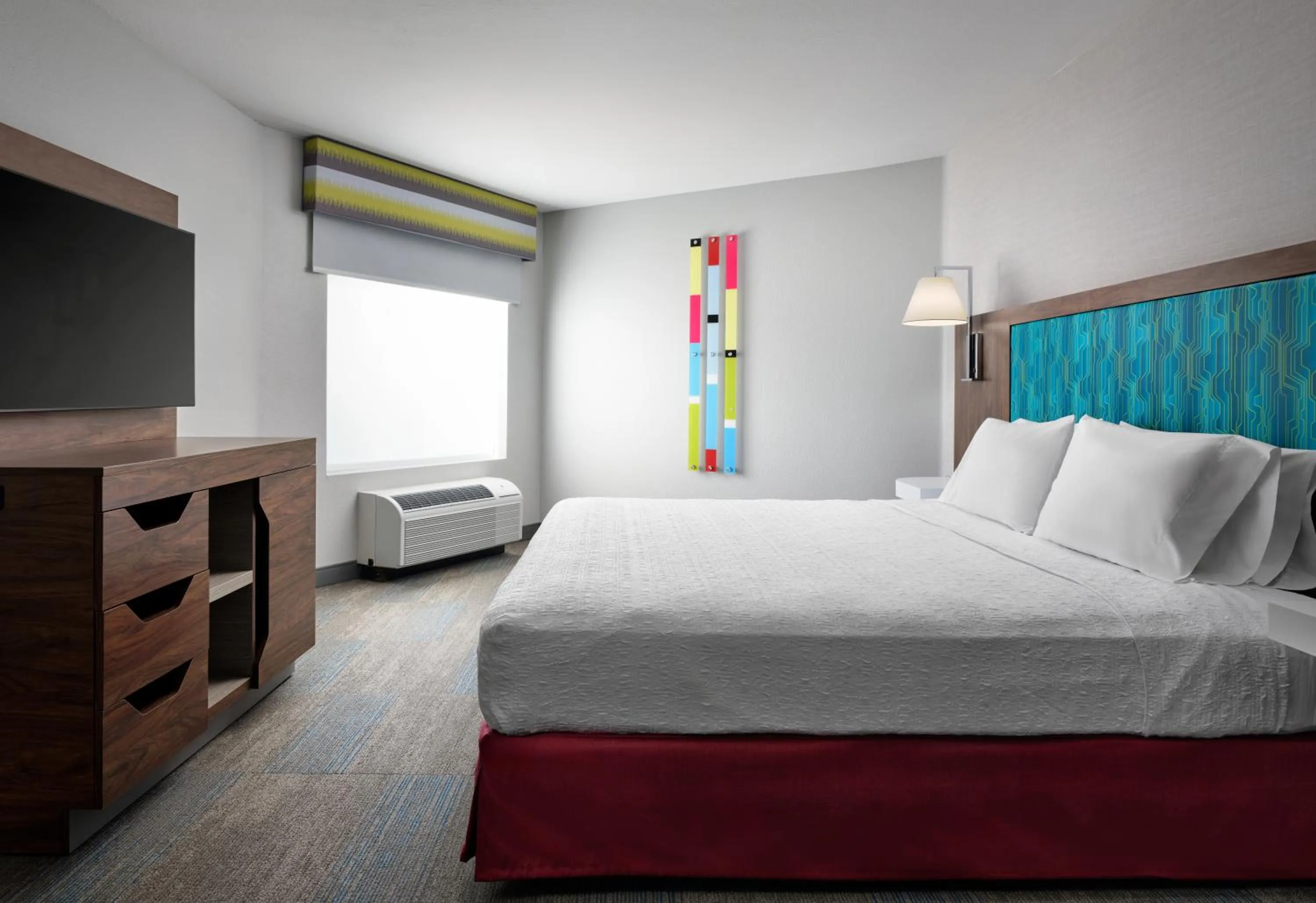 Bed in Hampton Inn San Diego/Del Mar