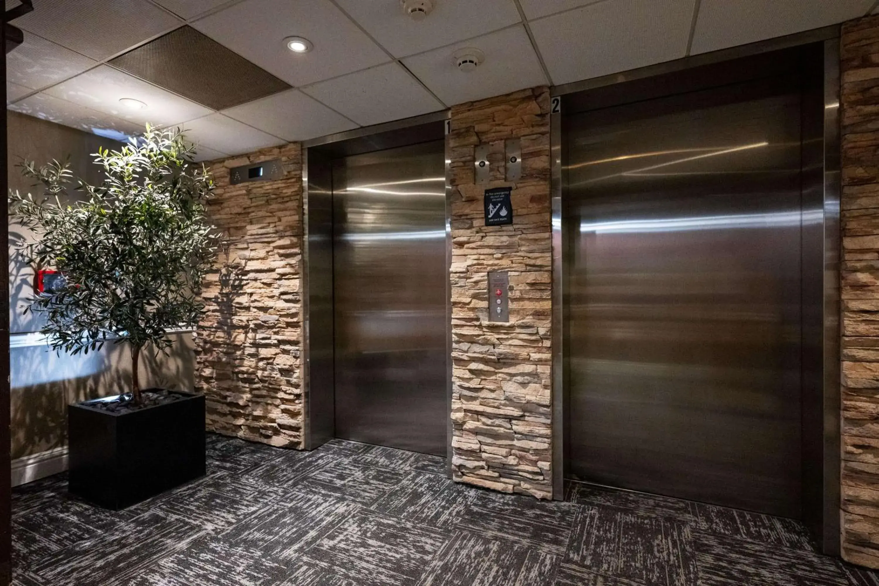 Lobby or reception in Hampton Inn by Hilton San Diego - Kearny Mesa Lobby or reception in Hampton Inn by Hilton San Diego - Kearny Mesa