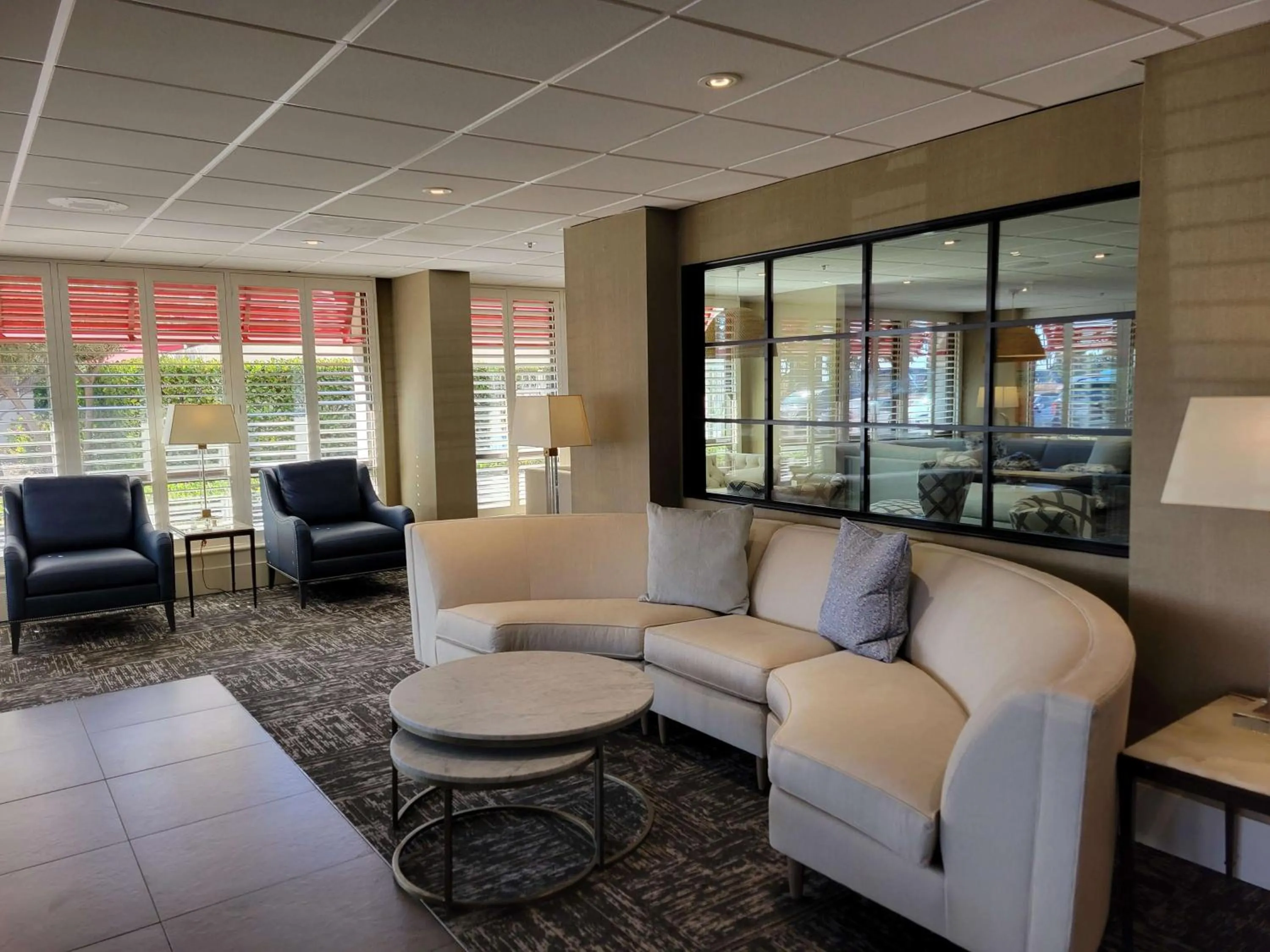 Lobby or reception in Hampton Inn by Hilton San Diego - Kearny Mesa