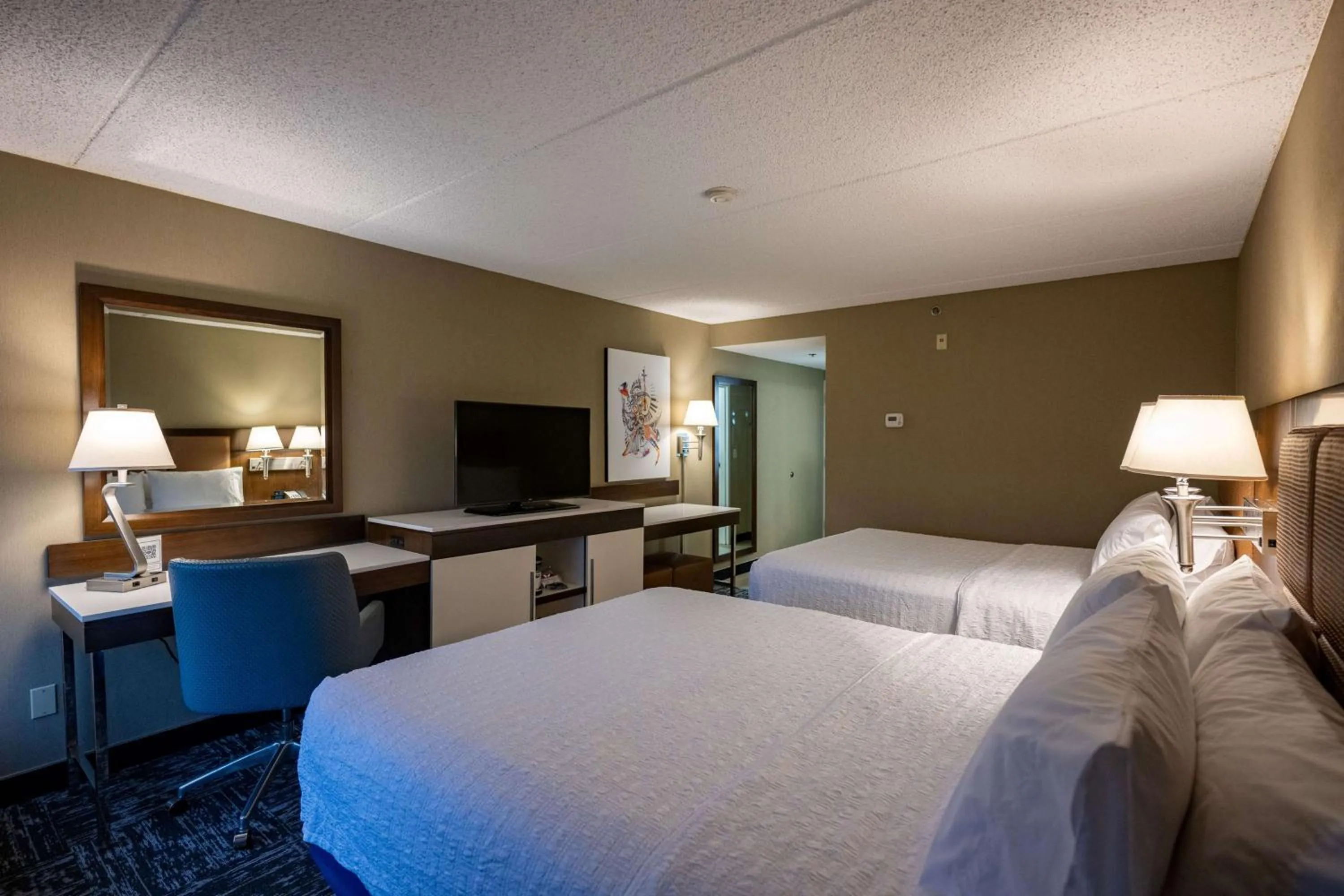 Bedroom, Bed in Hampton Inn by Hilton San Diego - Kearny Mesa
