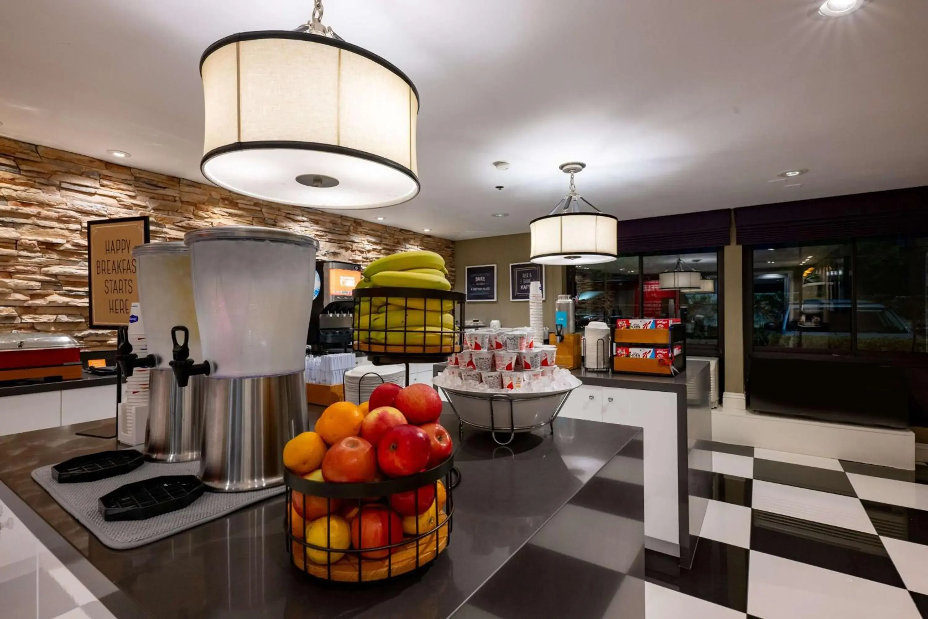 Breakfast in Hampton Inn by Hilton San Diego - Kearny Mesa Breakfast in Hampton Inn by Hilton San Diego - Kearny Mesa