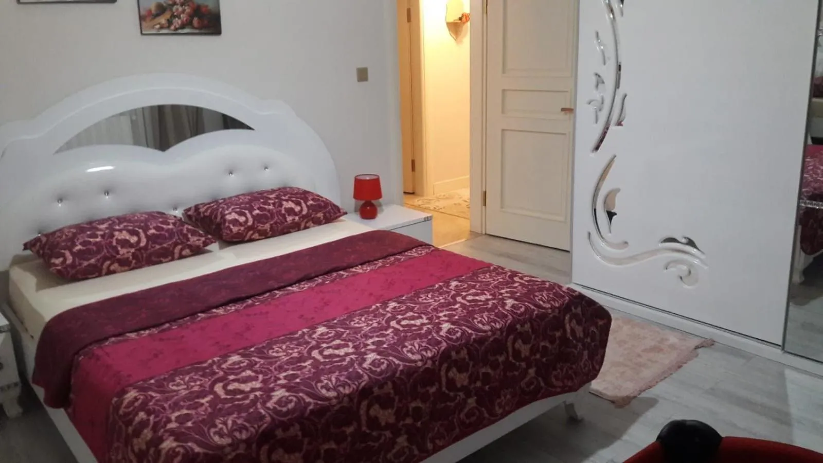 Bed in Trabzon Sea Palace