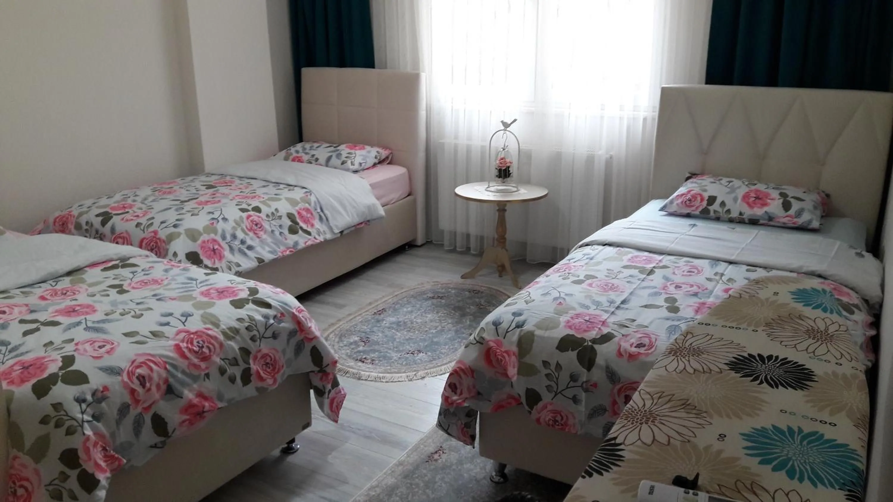 Photo of the whole room, Bed in Trabzon Sea Palace
