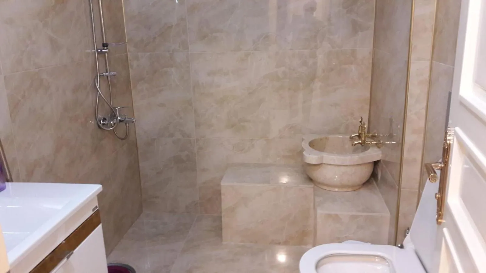 Bathroom in Trabzon Sea Palace