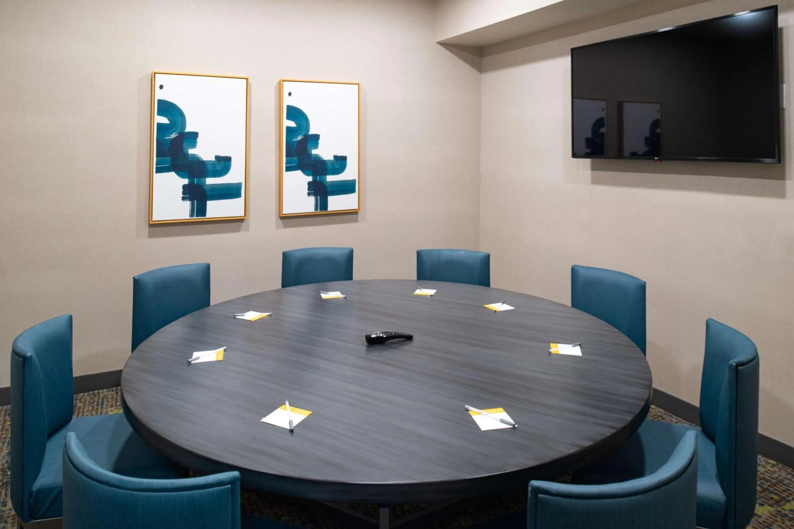 Meeting/conference room in Hampton Inn San Francisco - Daly City