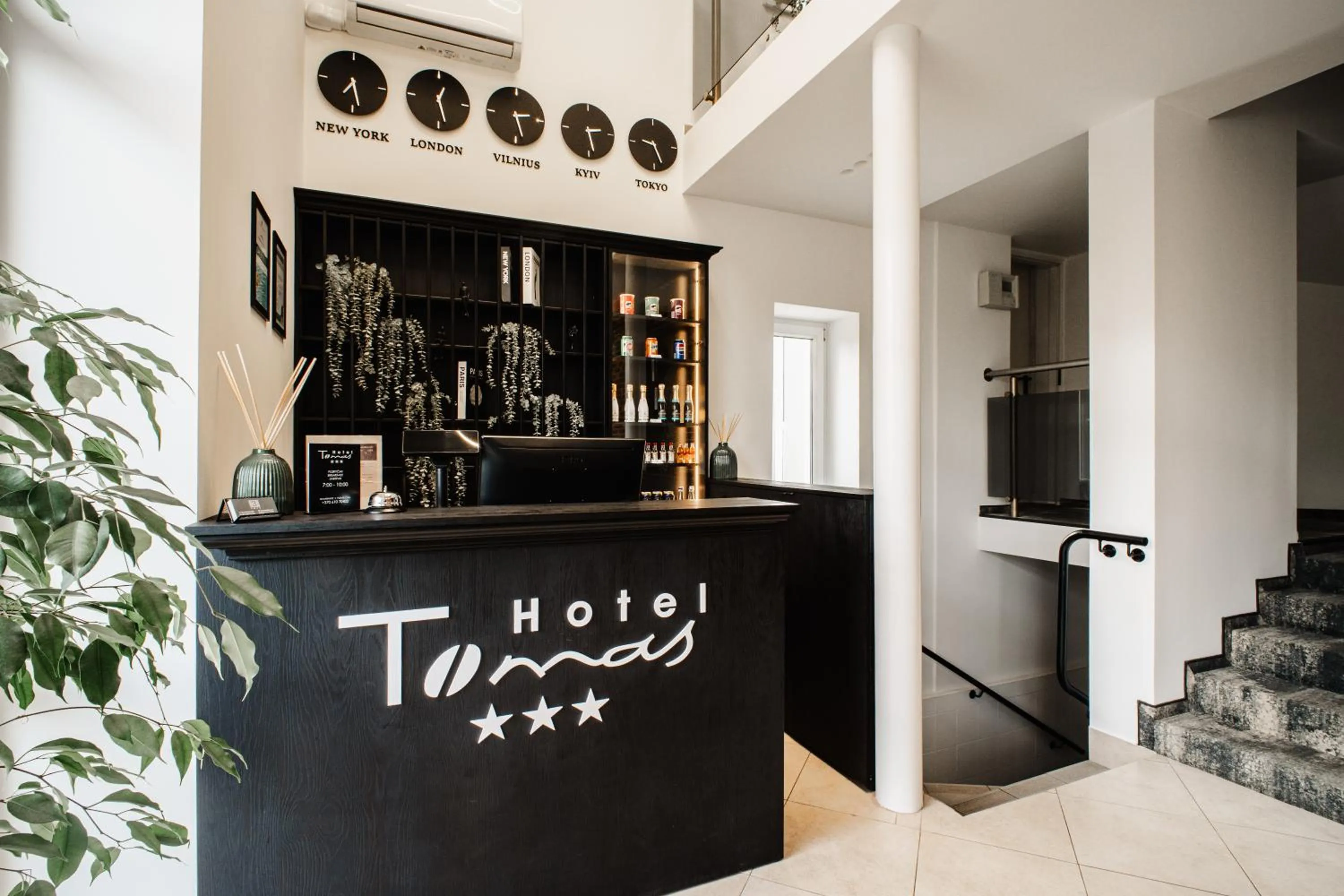 Lobby or reception in Hotel Tomas