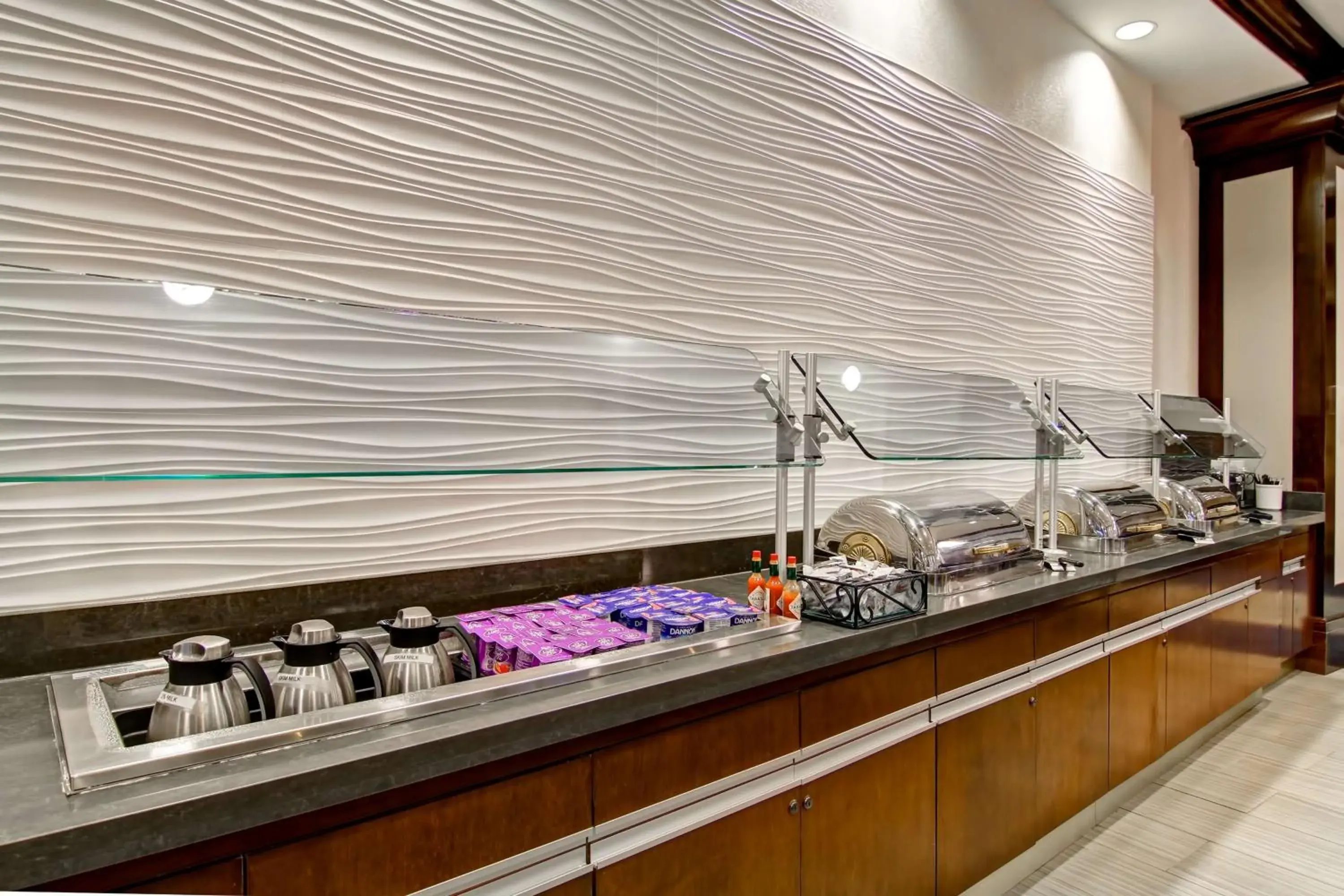 Breakfast in Homewood Suites by Hilton Washington, D.C. Downtown Breakfast in Homewood Suites by Hilton Washington, D.C. Downtown