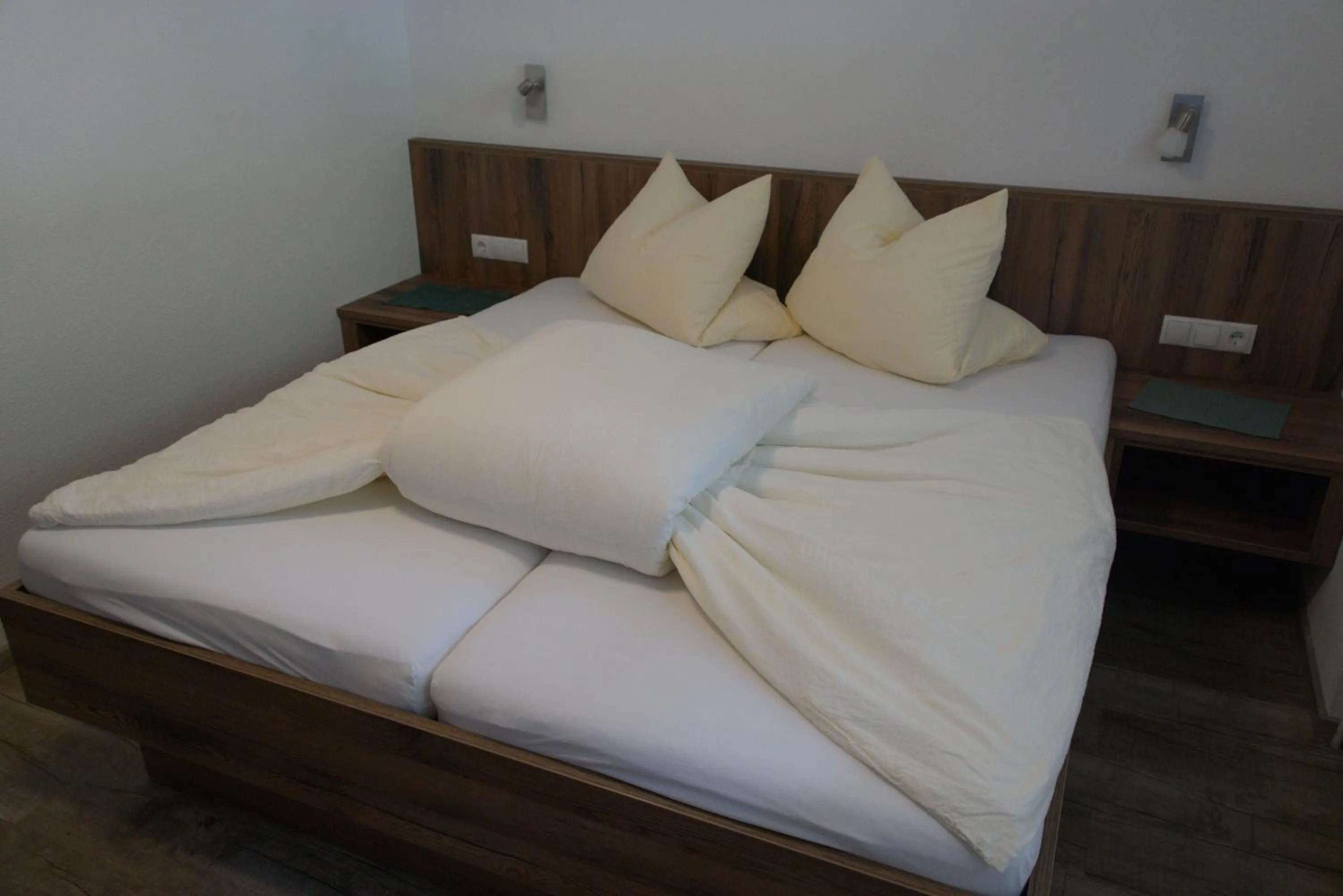 Bedroom, Bed in Apart Felsenhof