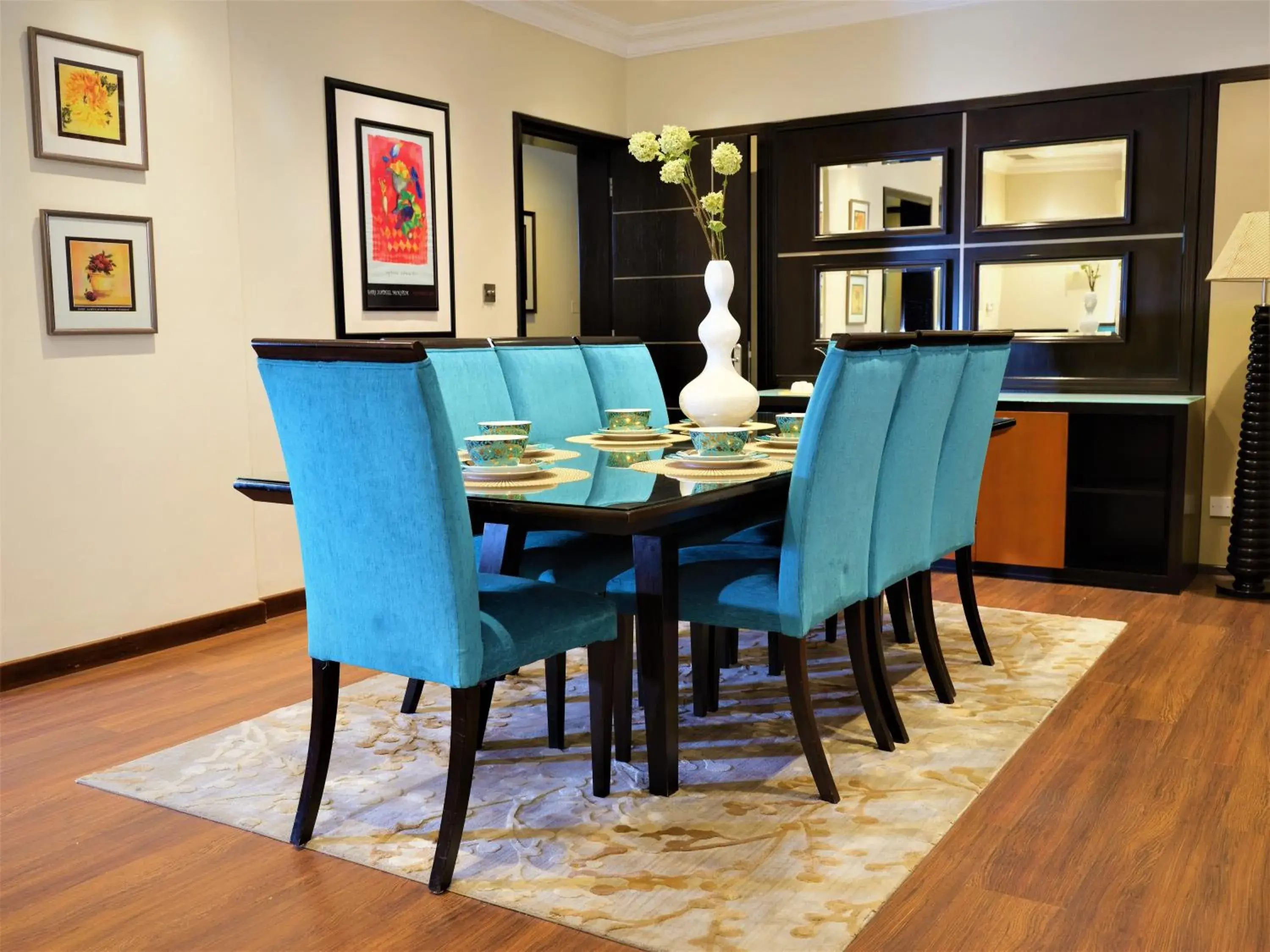 Living room in Boudl Salmiya, Kuwait - بودل السالمية الكويت Living room in Boudl Salmiya, Kuwait - بودل السالمية الكويت