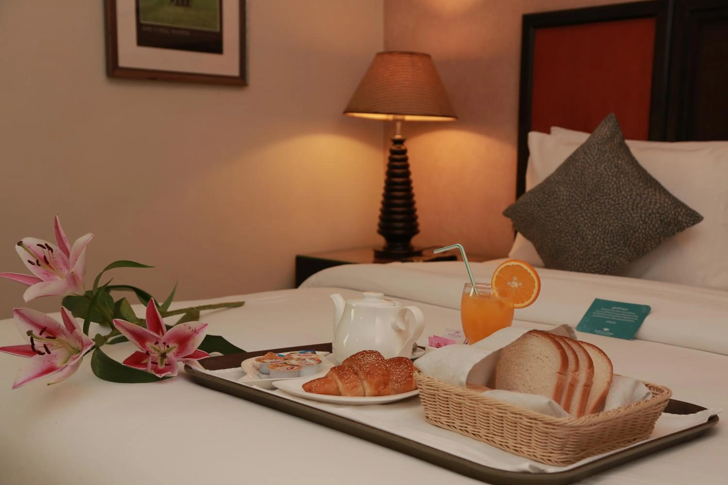 Breakfast in Boudl Salmiya, Kuwait - بودل السالمية الكويت