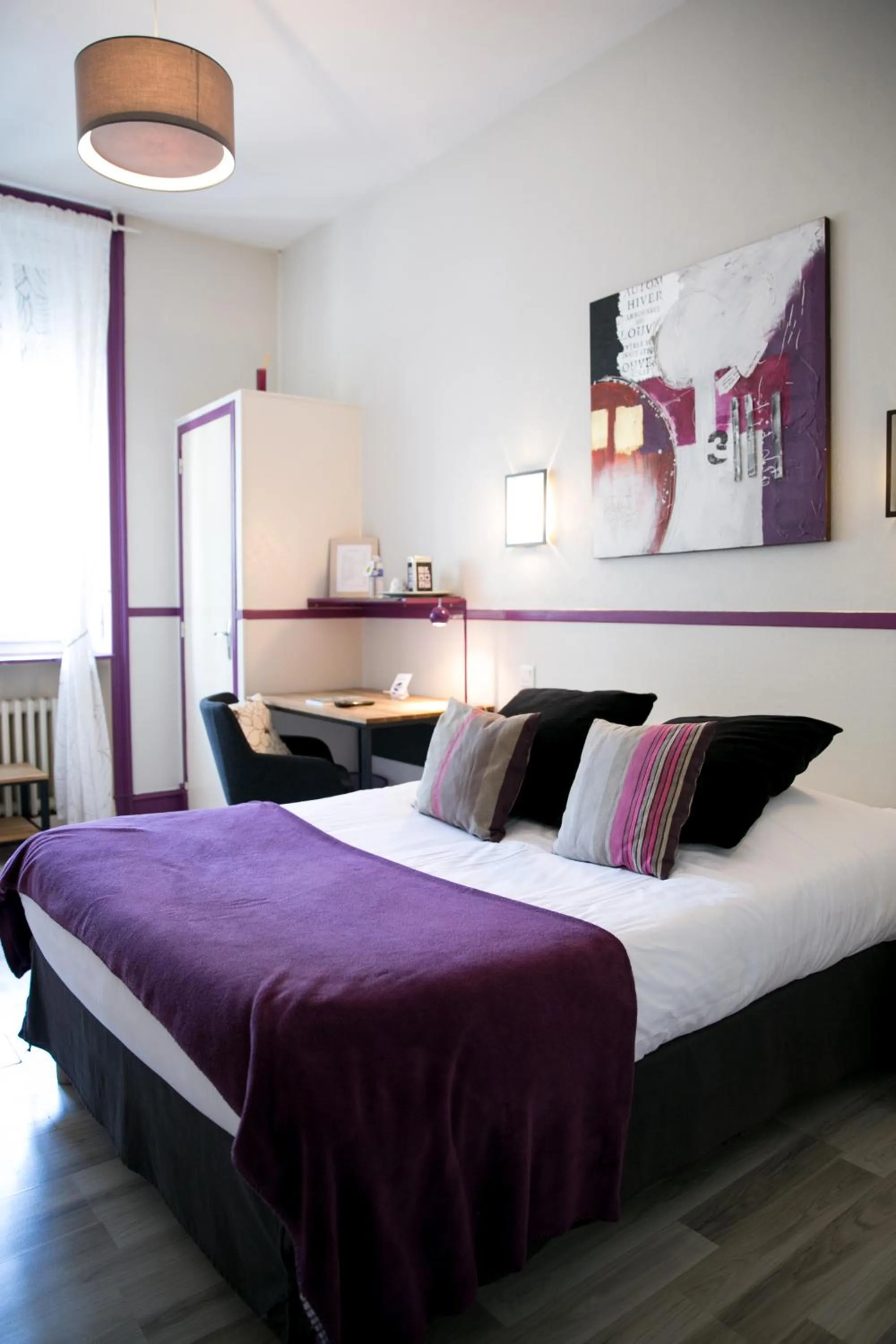 Logis Auberge De L'ombrée