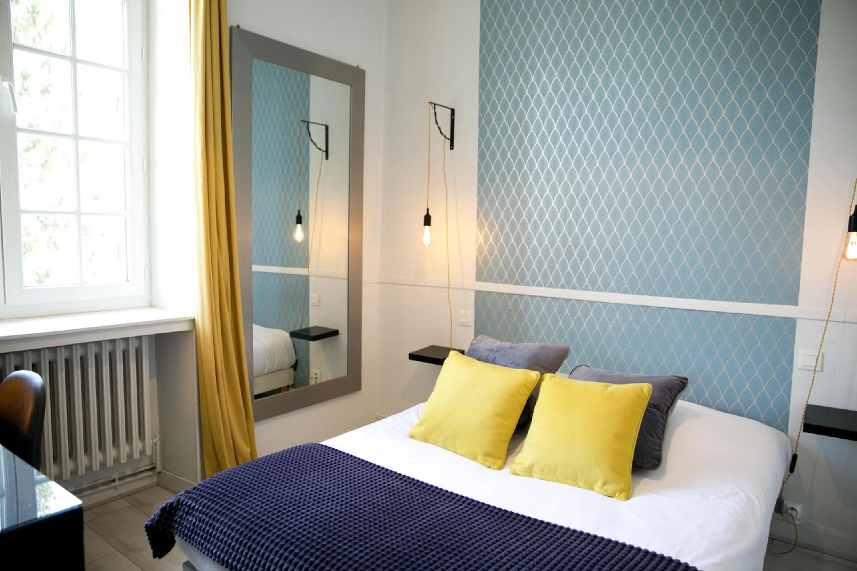 Logis Auberge De L'ombrée