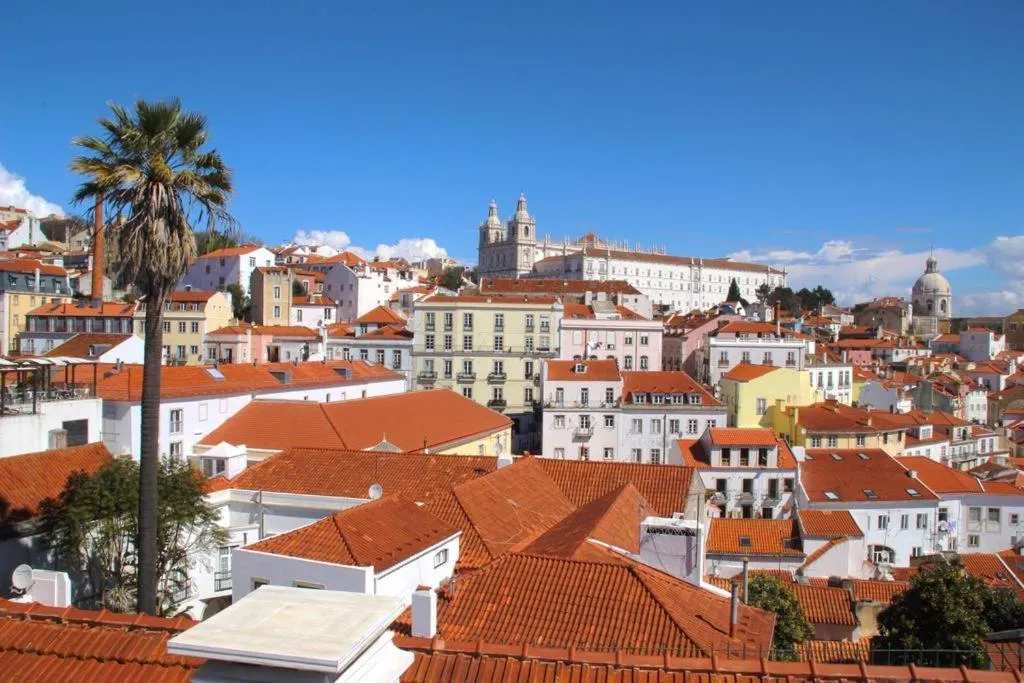 Lisbon City Sweet Studio