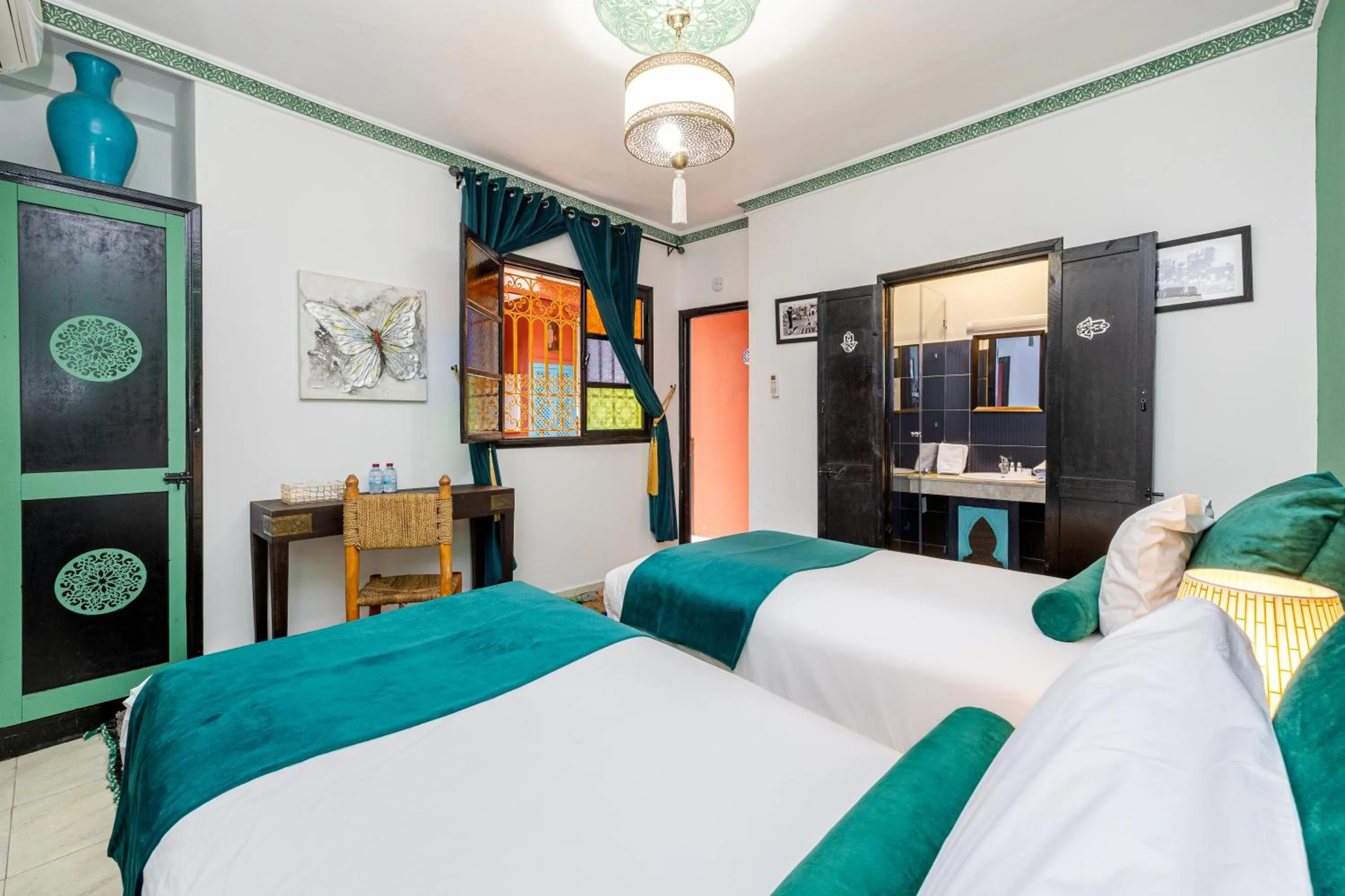 Photo of the whole room, Bed in Riad Luzia