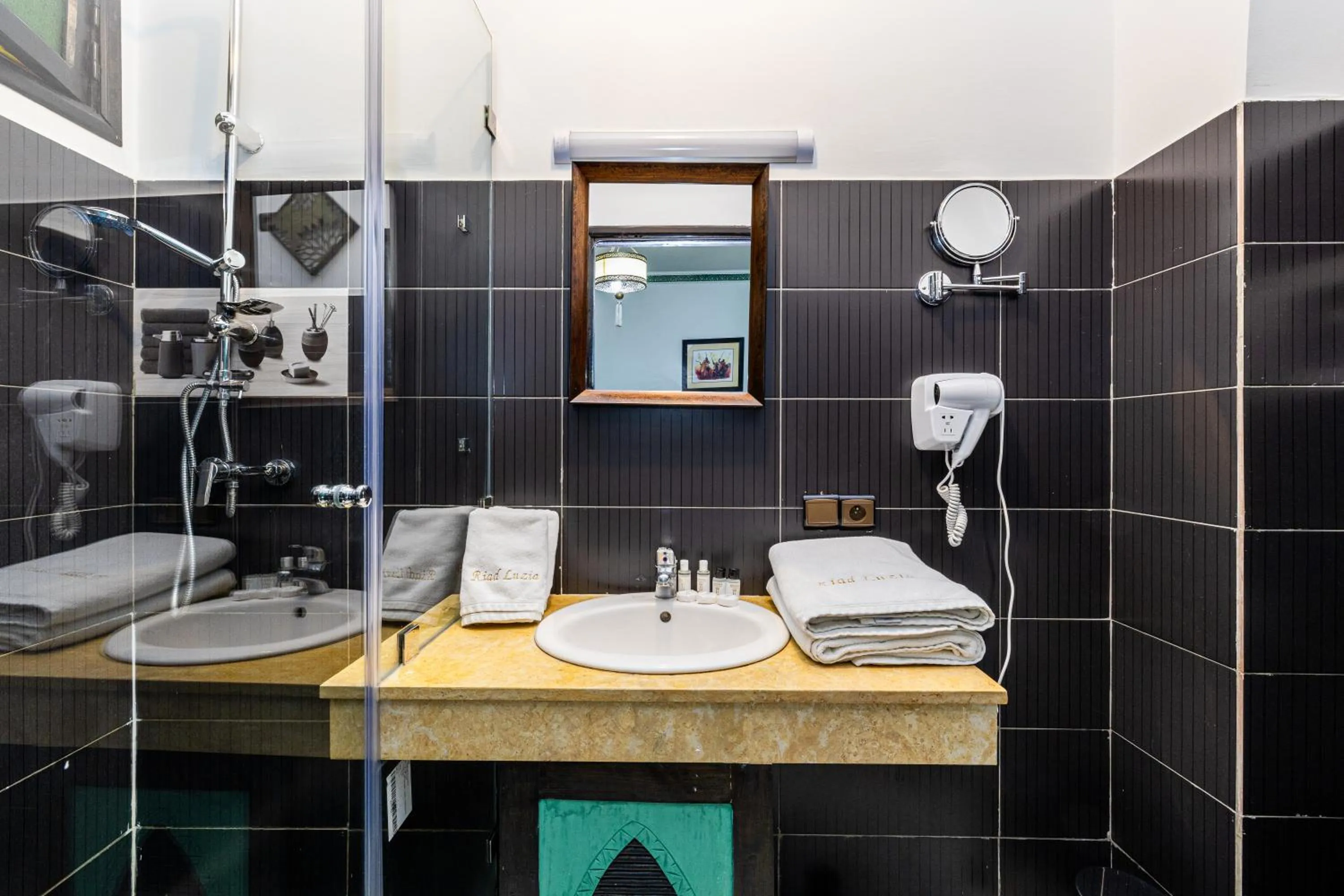 Bathroom in Riad Luzia