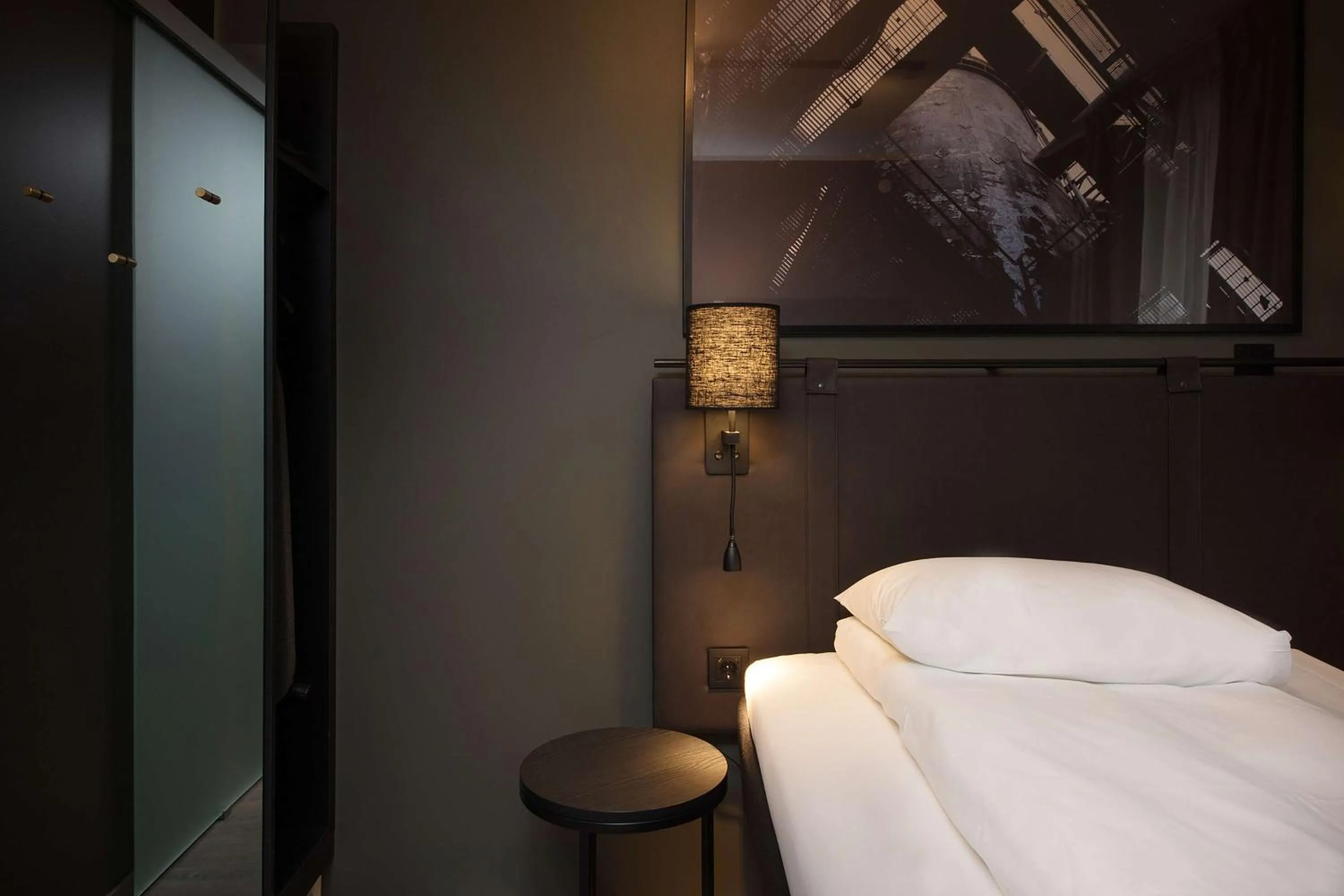 Bedroom, Bed in Scandic Vulkan