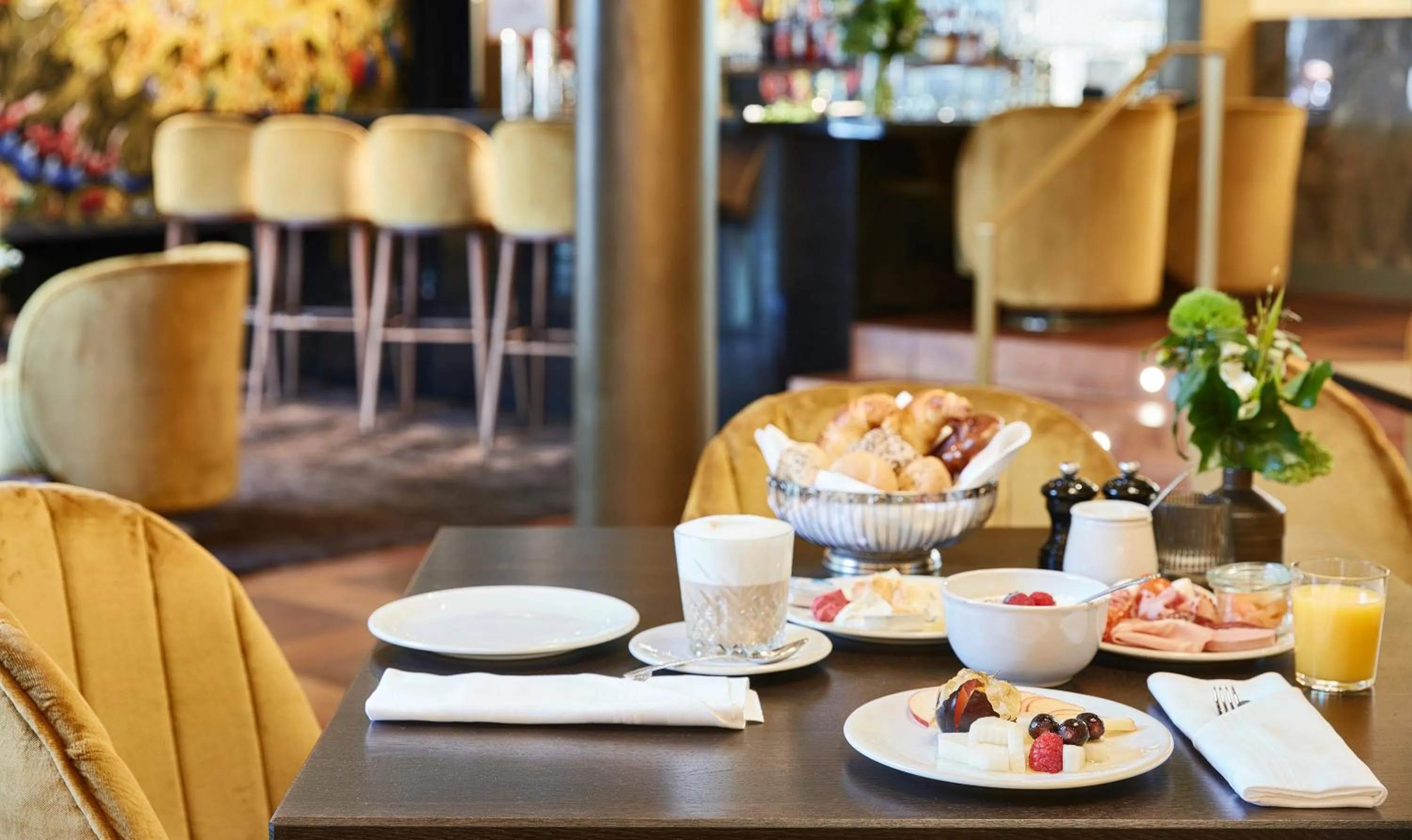 Breakfast in Living Hotel Das Viktualienmarkt