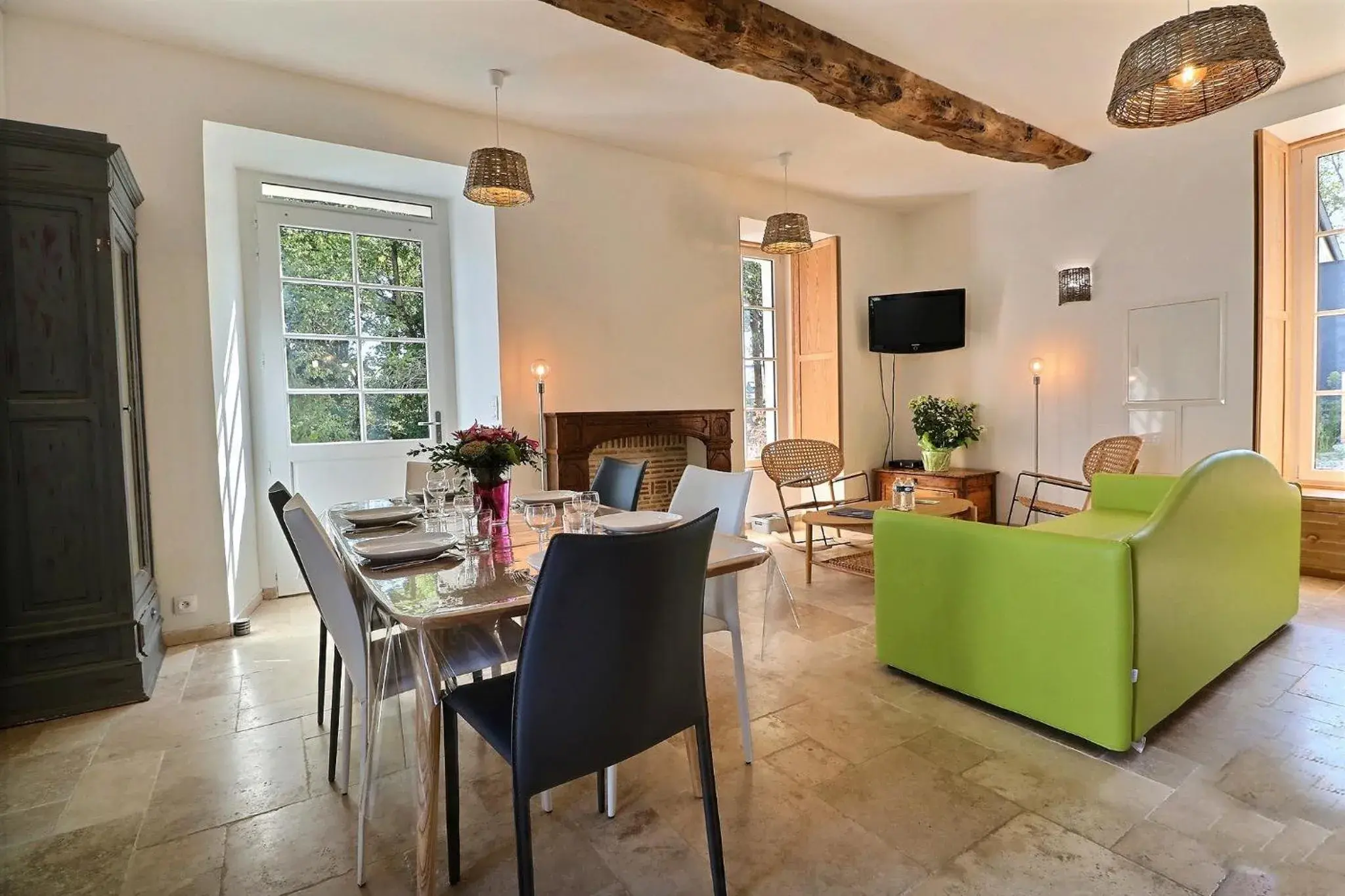 Deluxe Double or Twin Room - single occupancy in Chateau des Fontenelles Deluxe Double or Twin Room - single occupancy in Chateau des Fontenelles