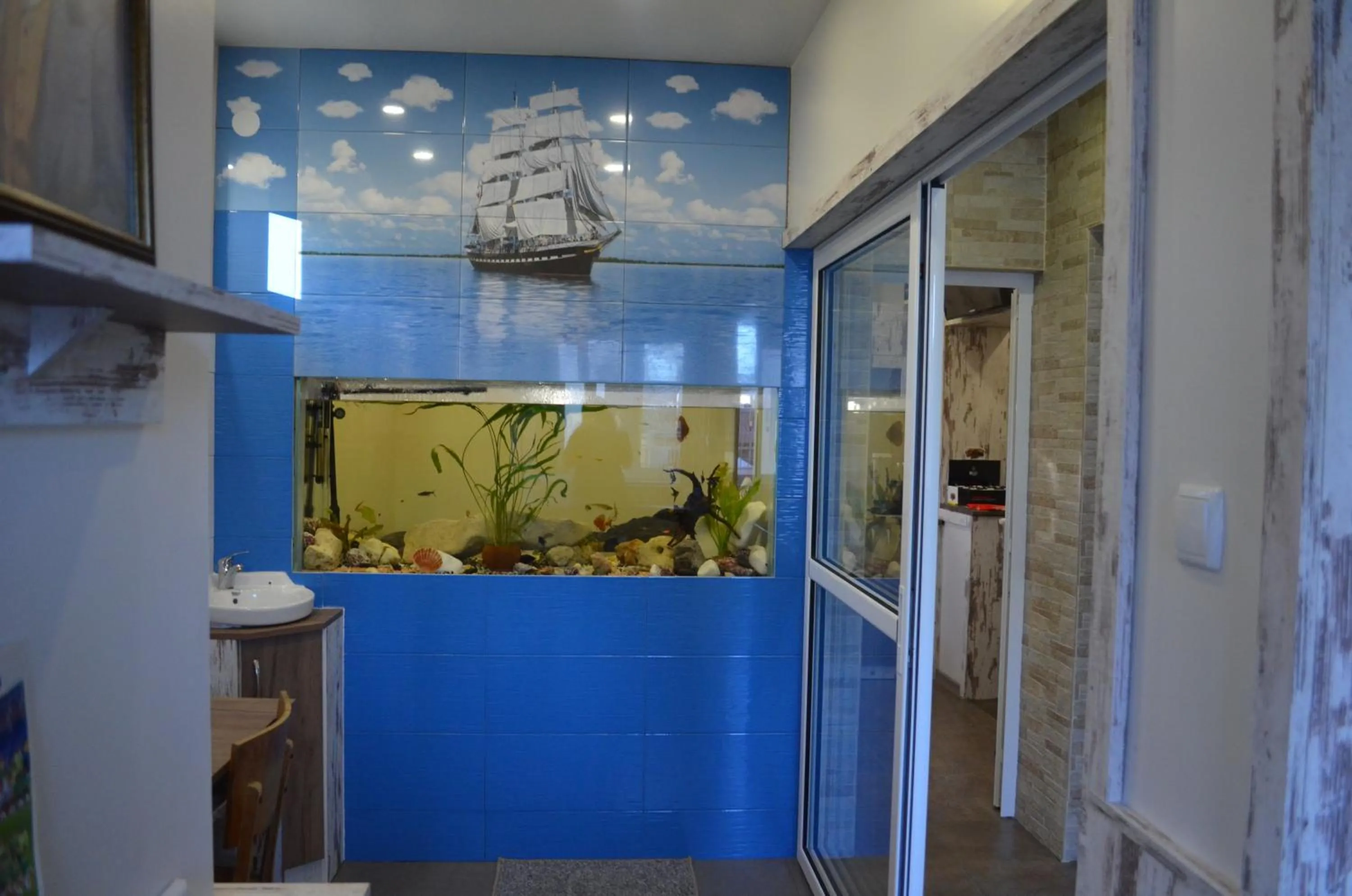 Property building in Rio rooms (стаи за гости)