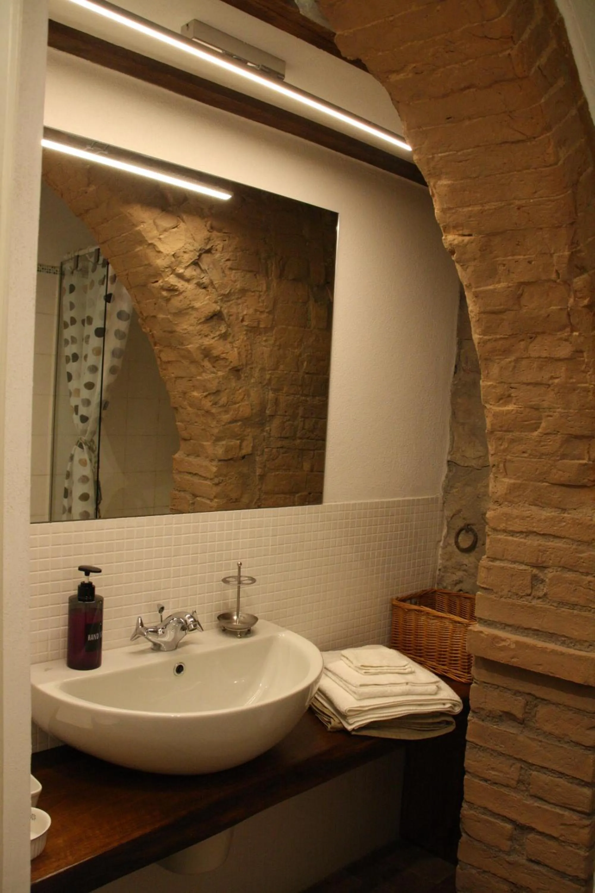 Bathroom in B&B Palazzo a Merse