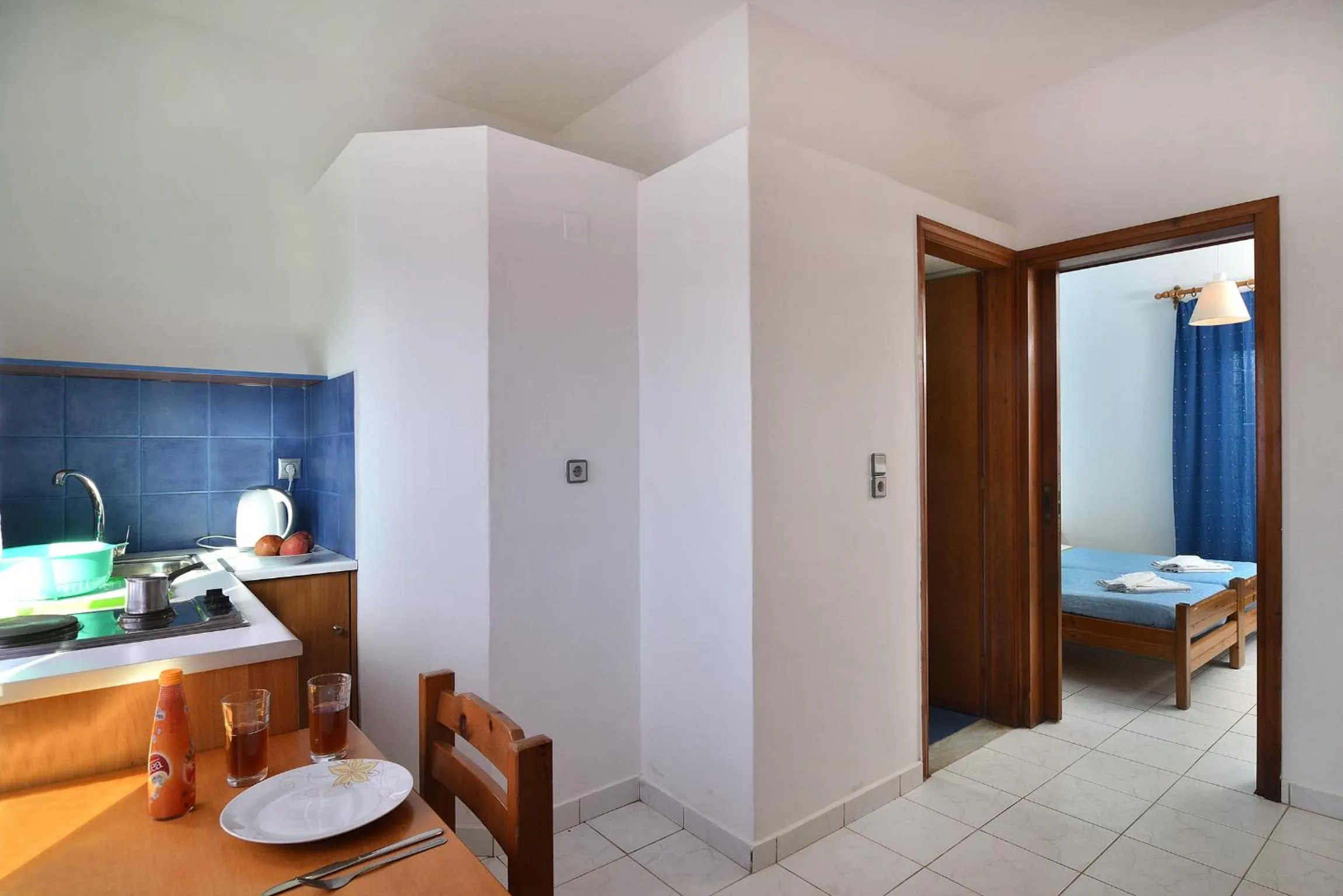 Photo of the whole room in San Antonio Apartments